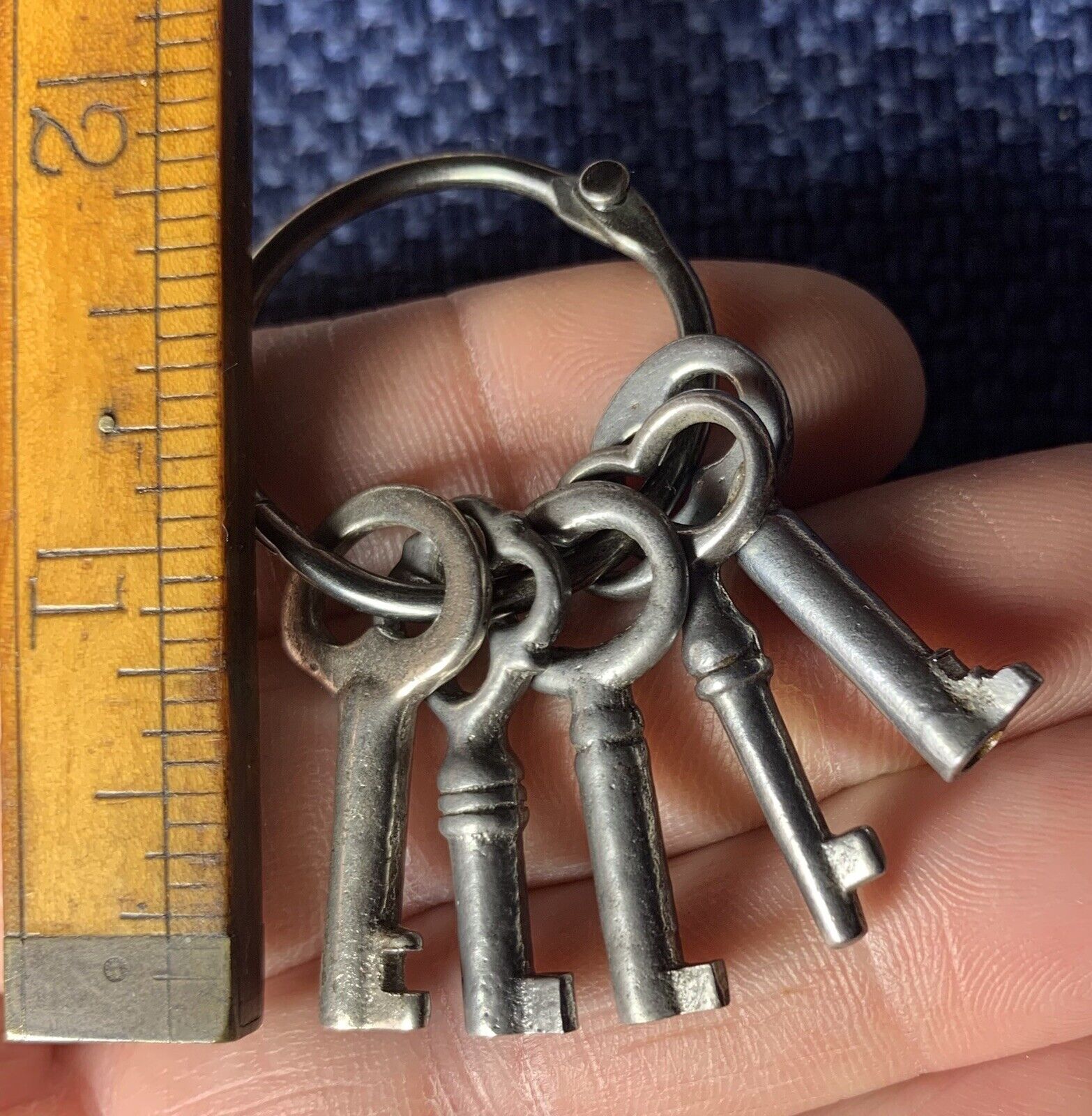 Tiny Vintage Antique Small Skeleton Keys