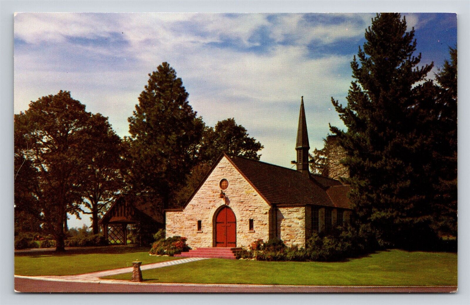 Tacoma WA Mountain View Funeral Home Garden Chapel Memorial Park Vtg Postcard