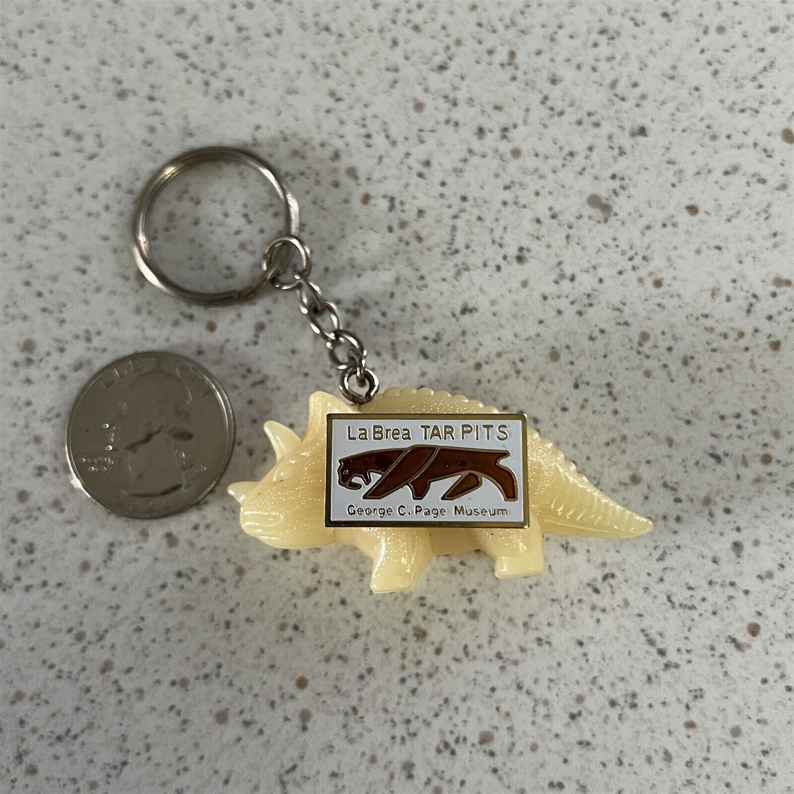La Brea Tar Pits George Page Museum Triceratops Souvenir Keychain Key Ring 44858