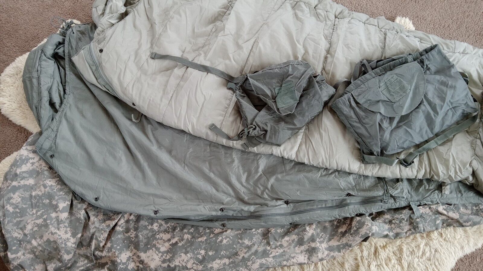 US Military 5 Piece Modular Sleeping Bag Sleep System + Pad VERY GOOD MSS ACU