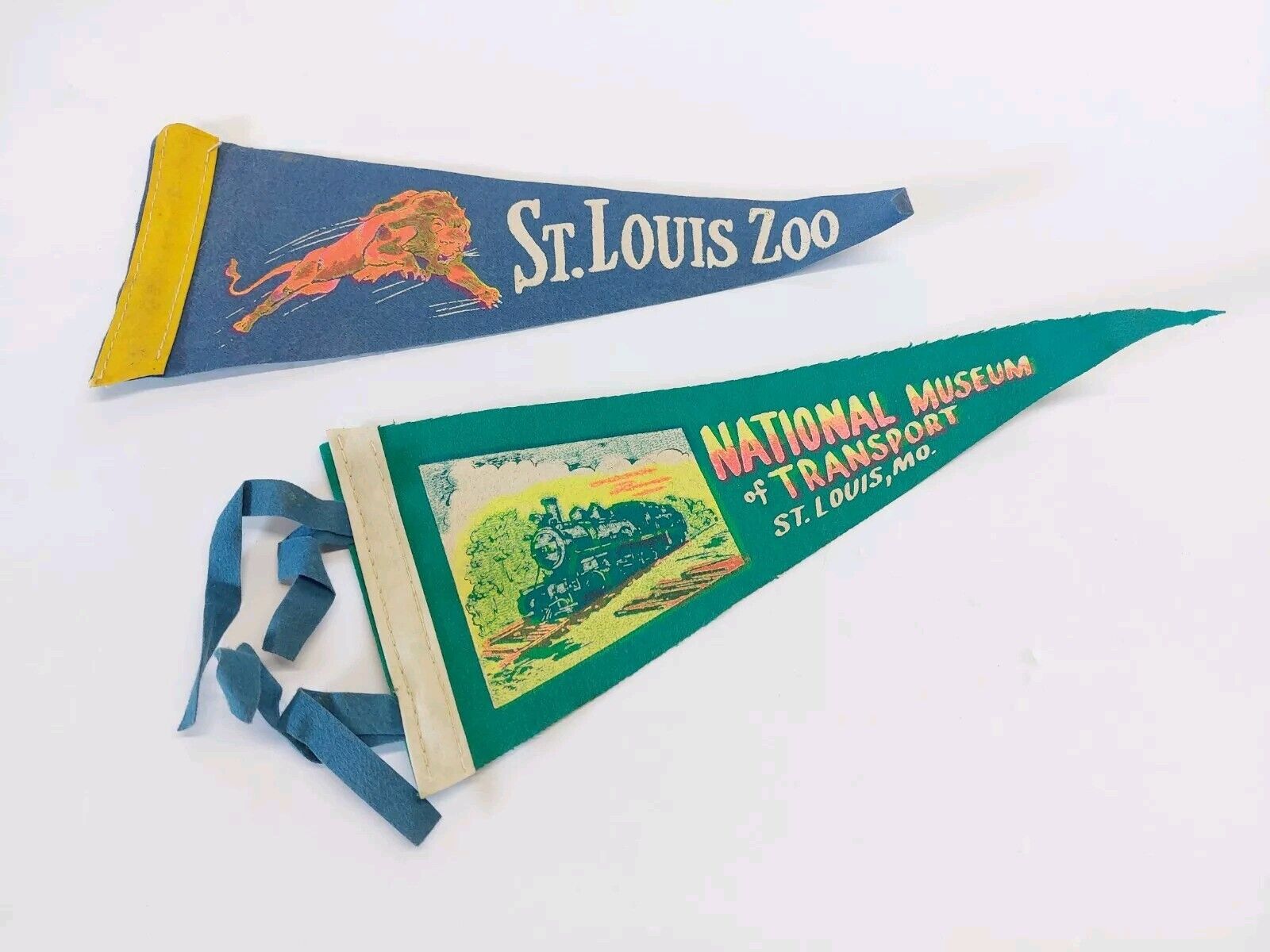 Vintage St. Louis Zoo & Transit Museum Train Lion Mini Pennants Flags Patch 11\