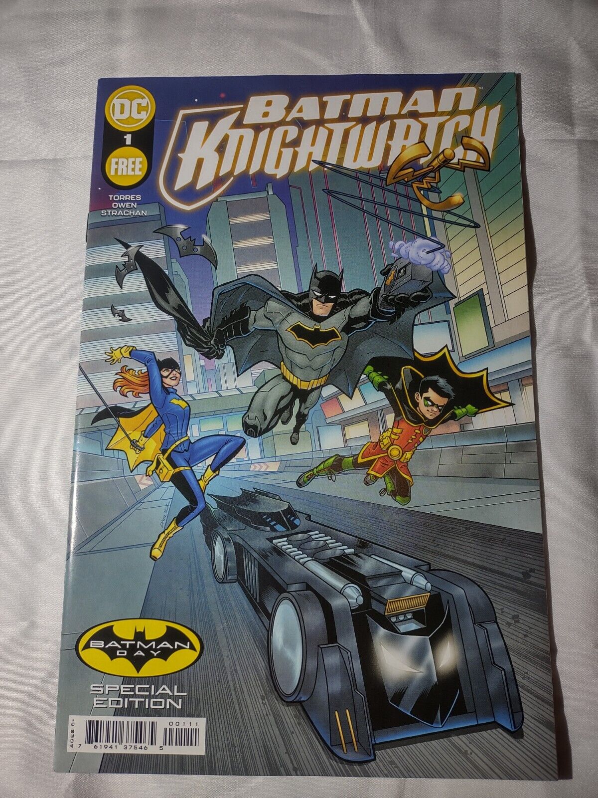 Batman Knightwatch #1 Batman Day Special Edition DC Comics 2021