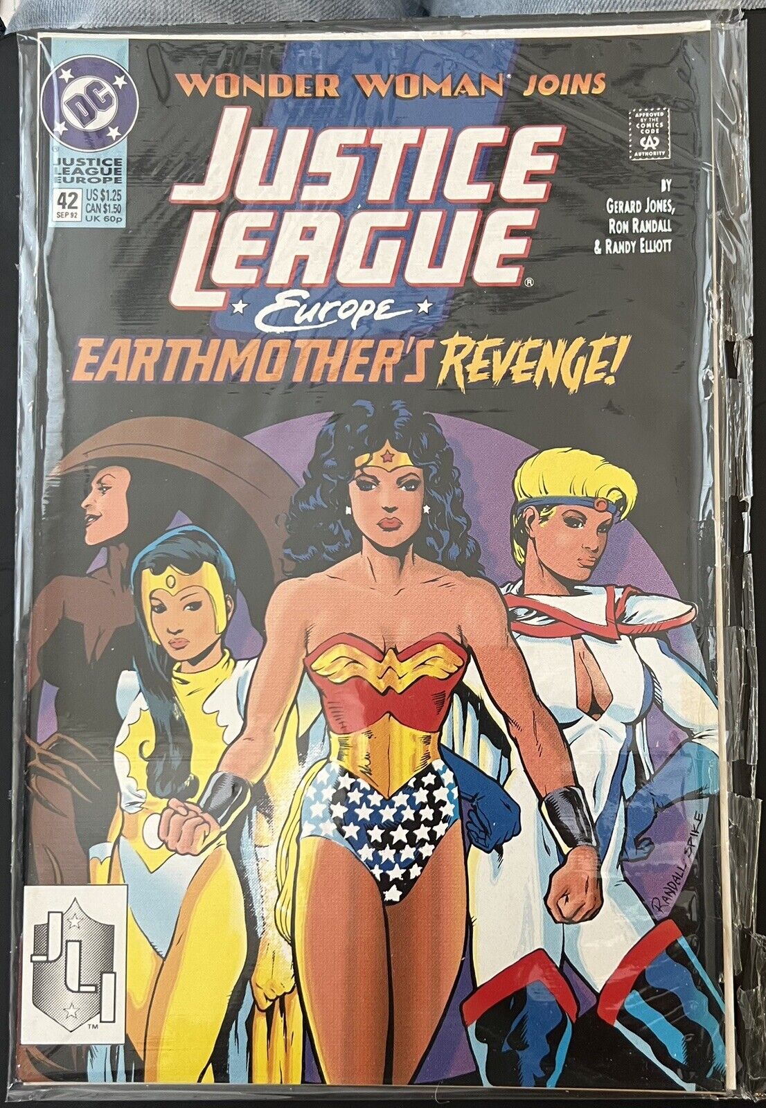 DC Justice League Europe  42  1992   Wonder Woman   Power Girl