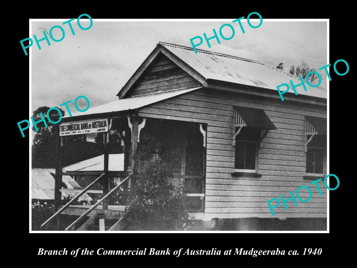OLD POSTCARD SIZE PHOTO OF MUDGEERABA QLD COMMERCIAL BANK OF AUSTRALIA c1940