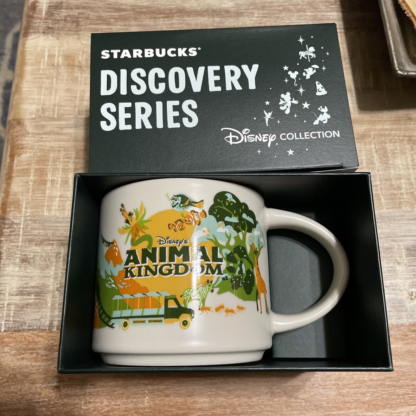 Starbucks Disney parks discovery series Animal Kingdom Mug New Dinosaur