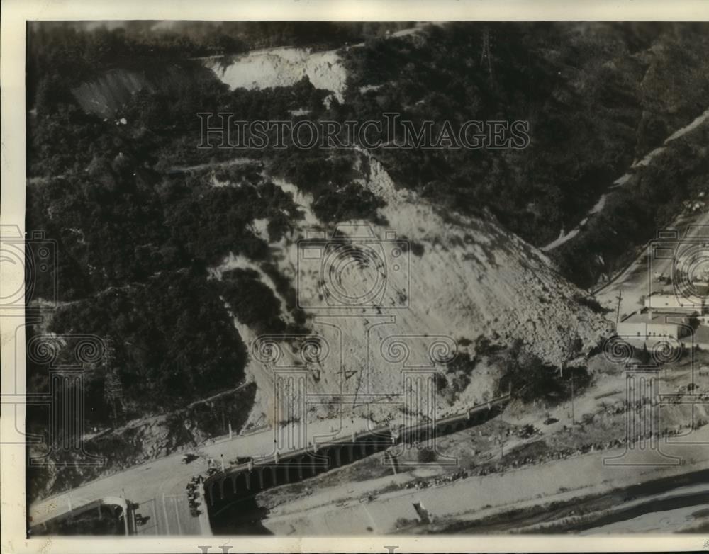 1937 Press Photo Aerial view of Los Angeles landslide near Elysian Park