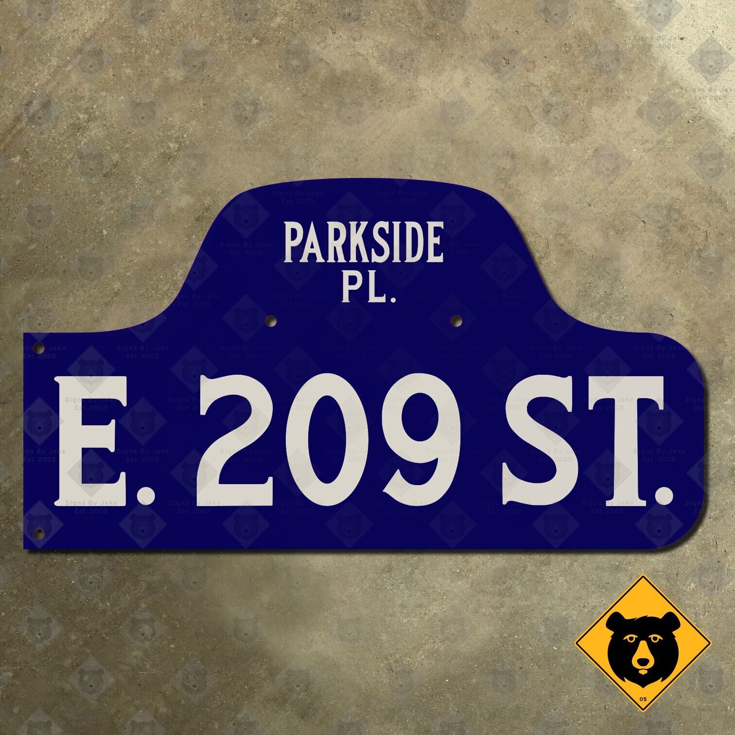 New York Bronx E 209 Street Parkside Place river humpback road sign right 16x9