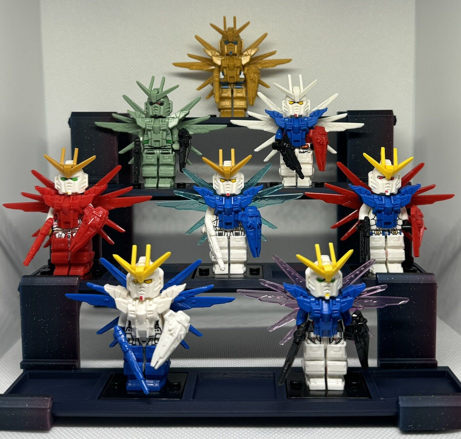 Gundam / Mobile Suit Type Custom Mini figures Lot  (8 Mini figures Included)