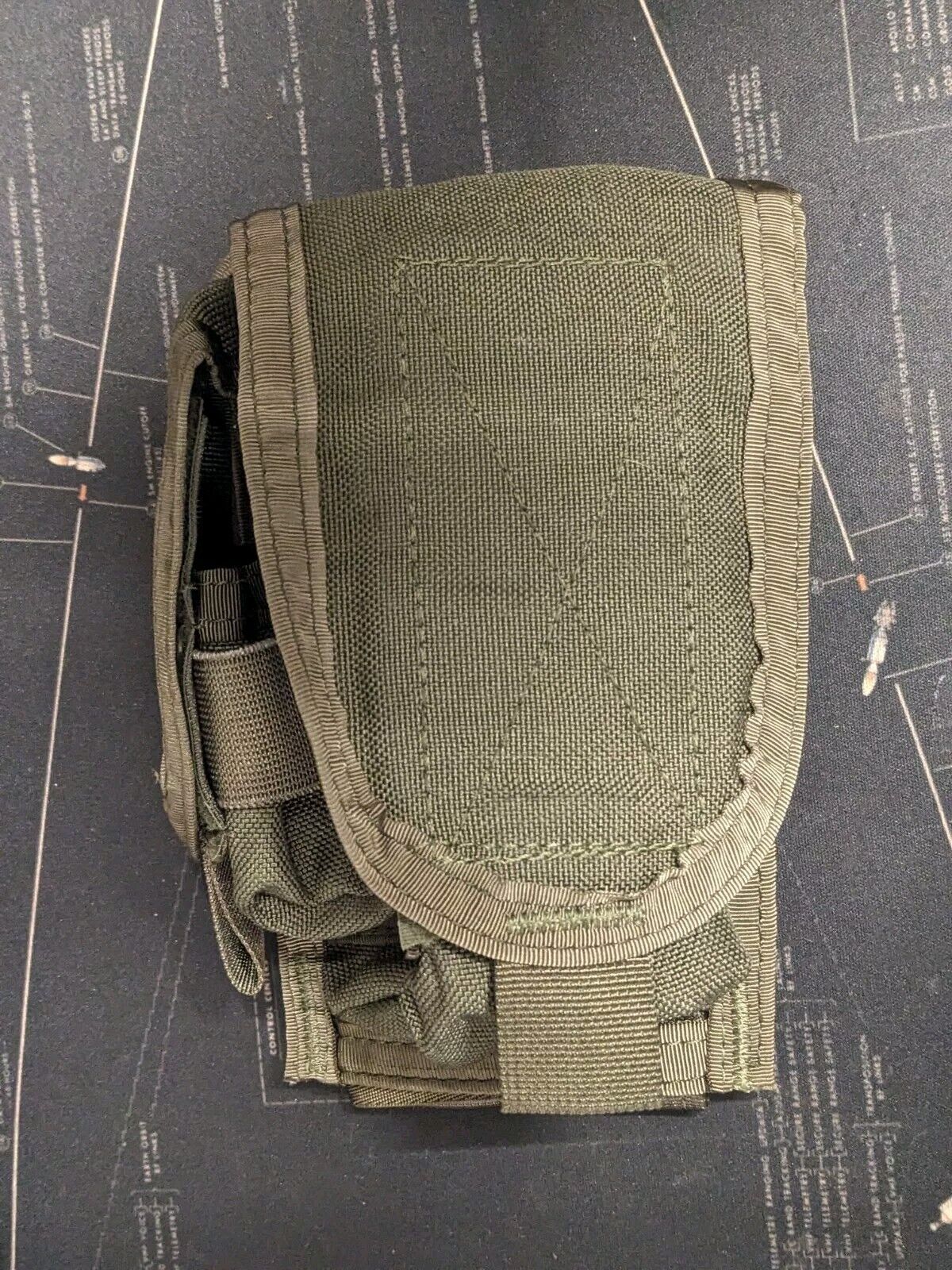 Pre MSA smoke Green Paraclete Double Mag Pouch With 40mm Cag Sof Devgru Seal