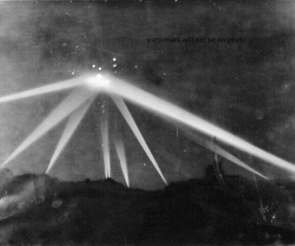 The Battle of Los Angeles Great LA Air-raid UFO sighting 8\