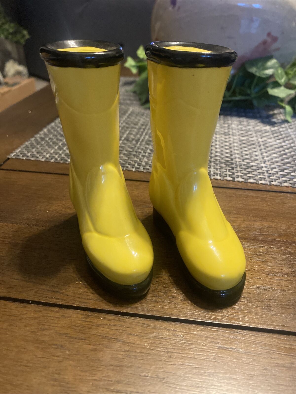 Fireman Boots Salt & Pepper Set Rainboots Yellow Wellies Diane Artware Blue Sky