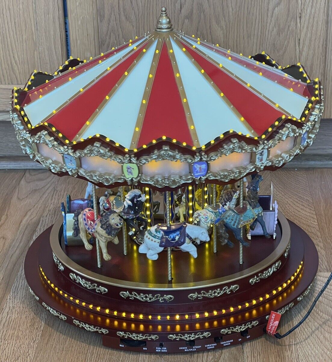 Mr Christmas Royal Marquee Holiday 40 Songs Musical Deluxe Carousel 203044