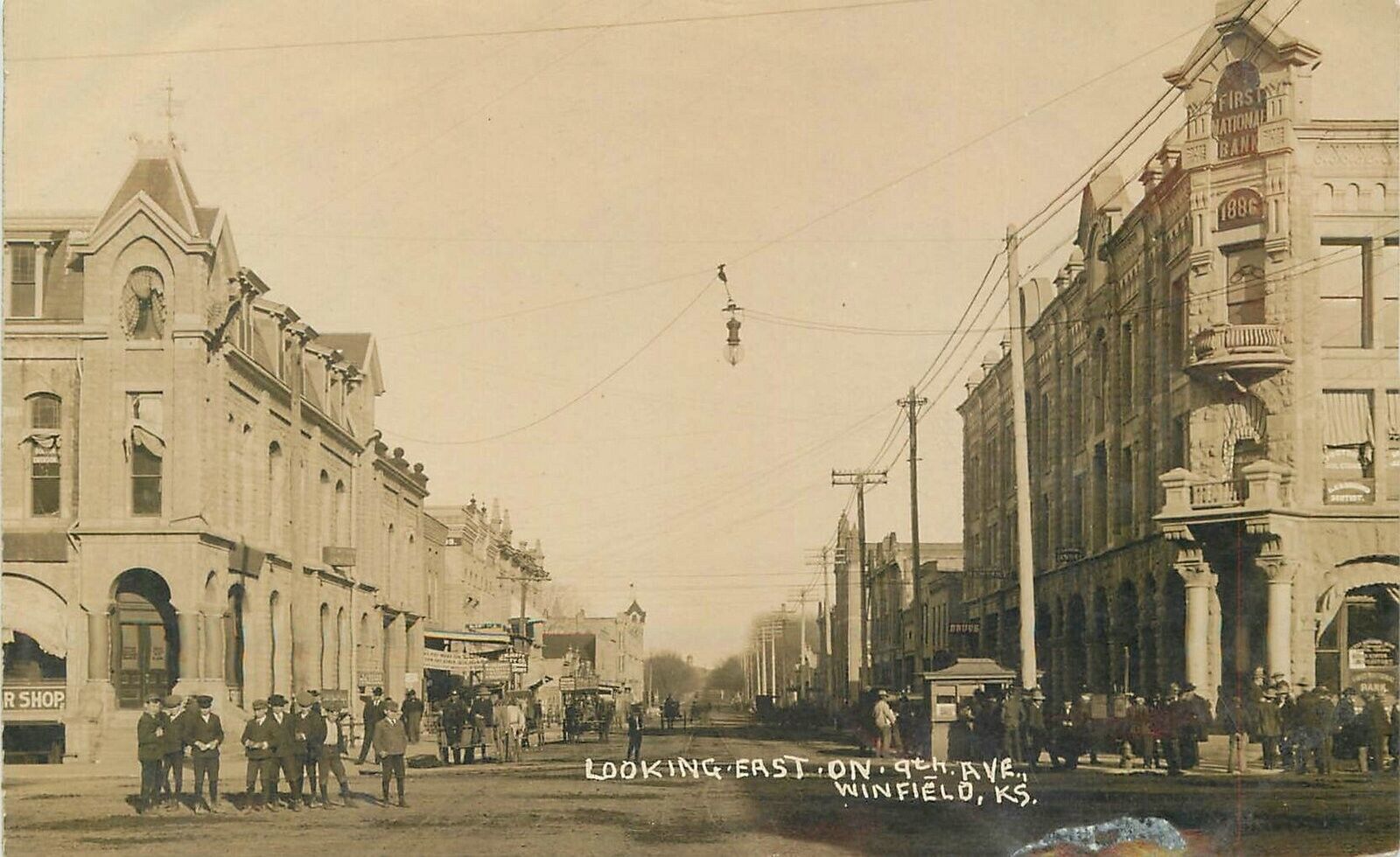 Postcard RPPC C-1910 Kansas Winfield Looking East 9th Avenue 23-11088