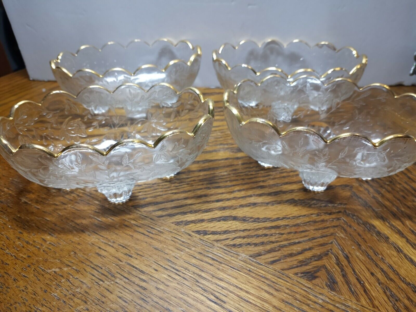 Vintage Oval Small Footed Bowls With Gold Trim. Set of 4