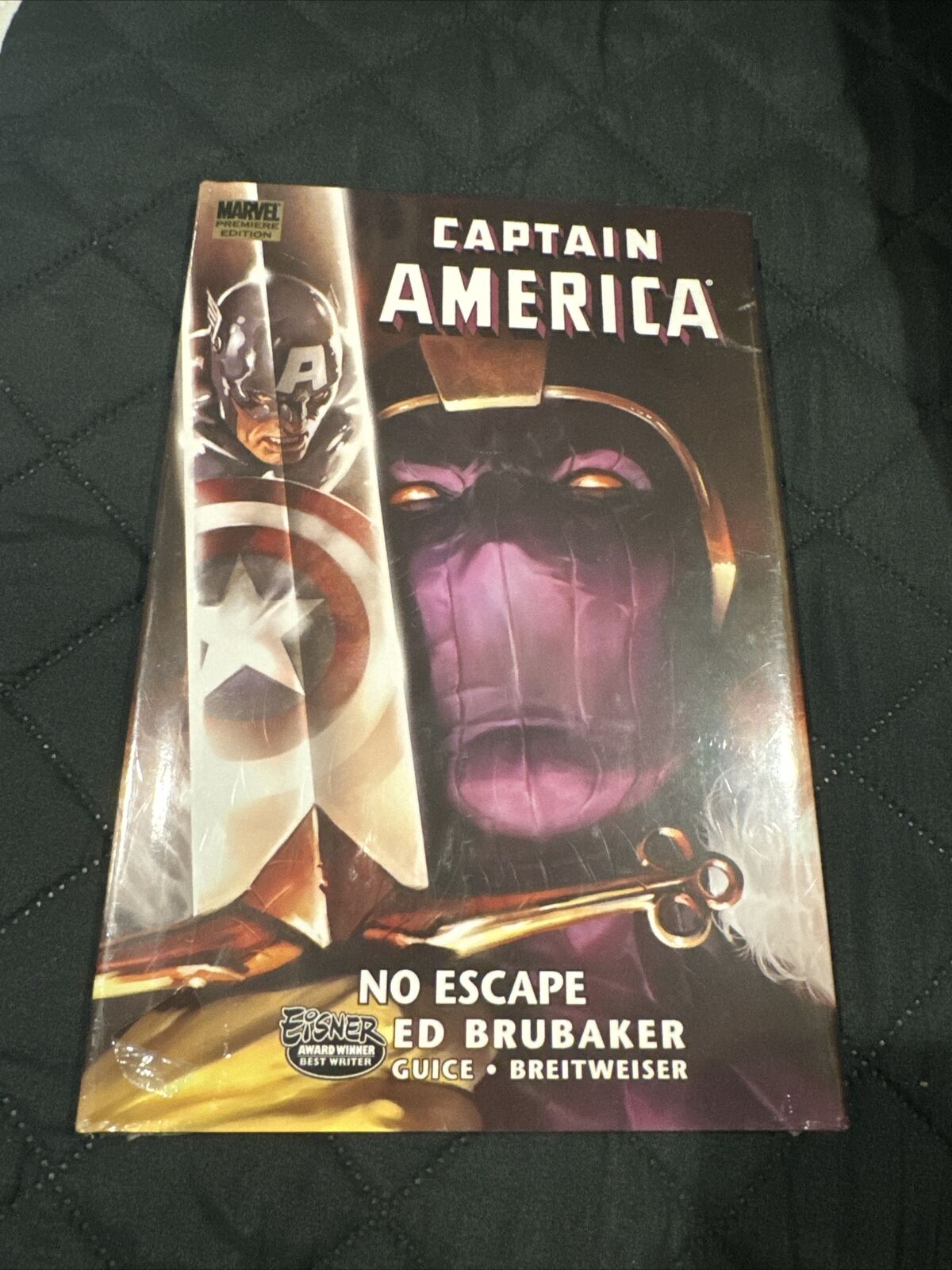 Captain America No Escape (Marvel Comics) Hardcover HC Brubaker Guice In plastic