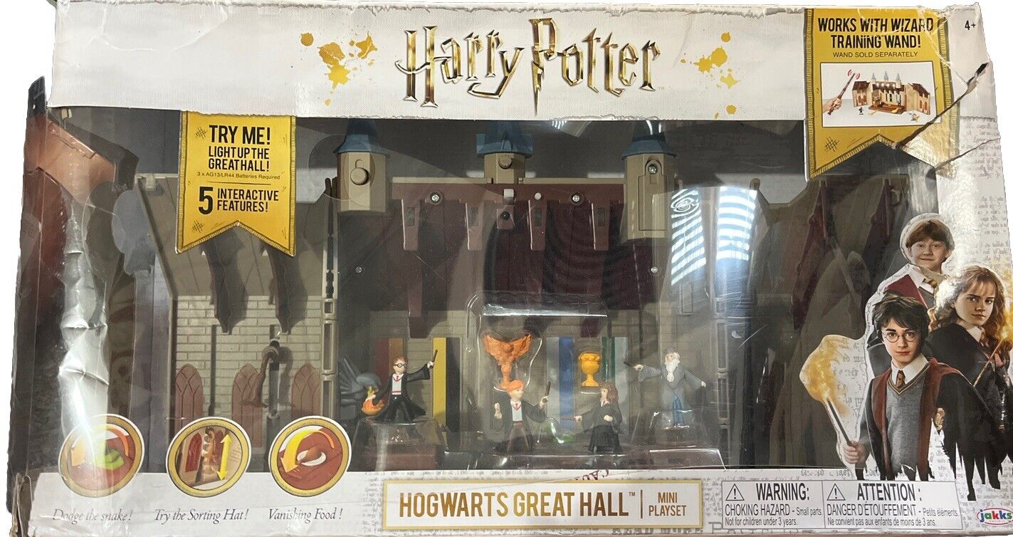 Harry Potter Hogwarts Great Hall Mini Playset 5 Interactive CharacterS-NEW
