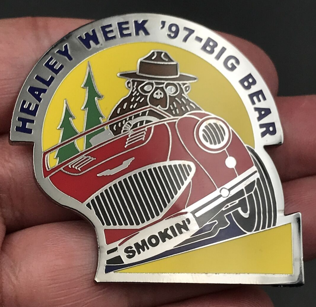 VTG 1997 Austin Healey Week Big Bear California CA Metal Emblem Badge Smokin'