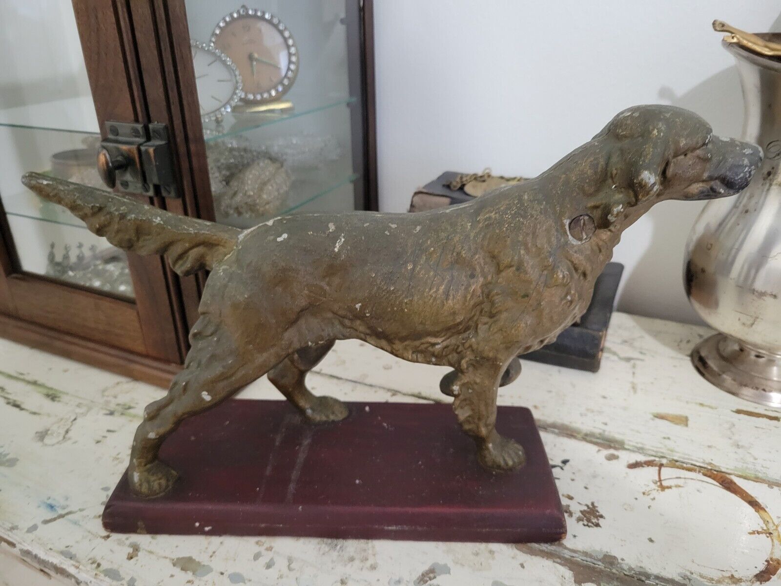 WOW Large Vintage Pointer Hunting Dog figurine, old painted cast metal