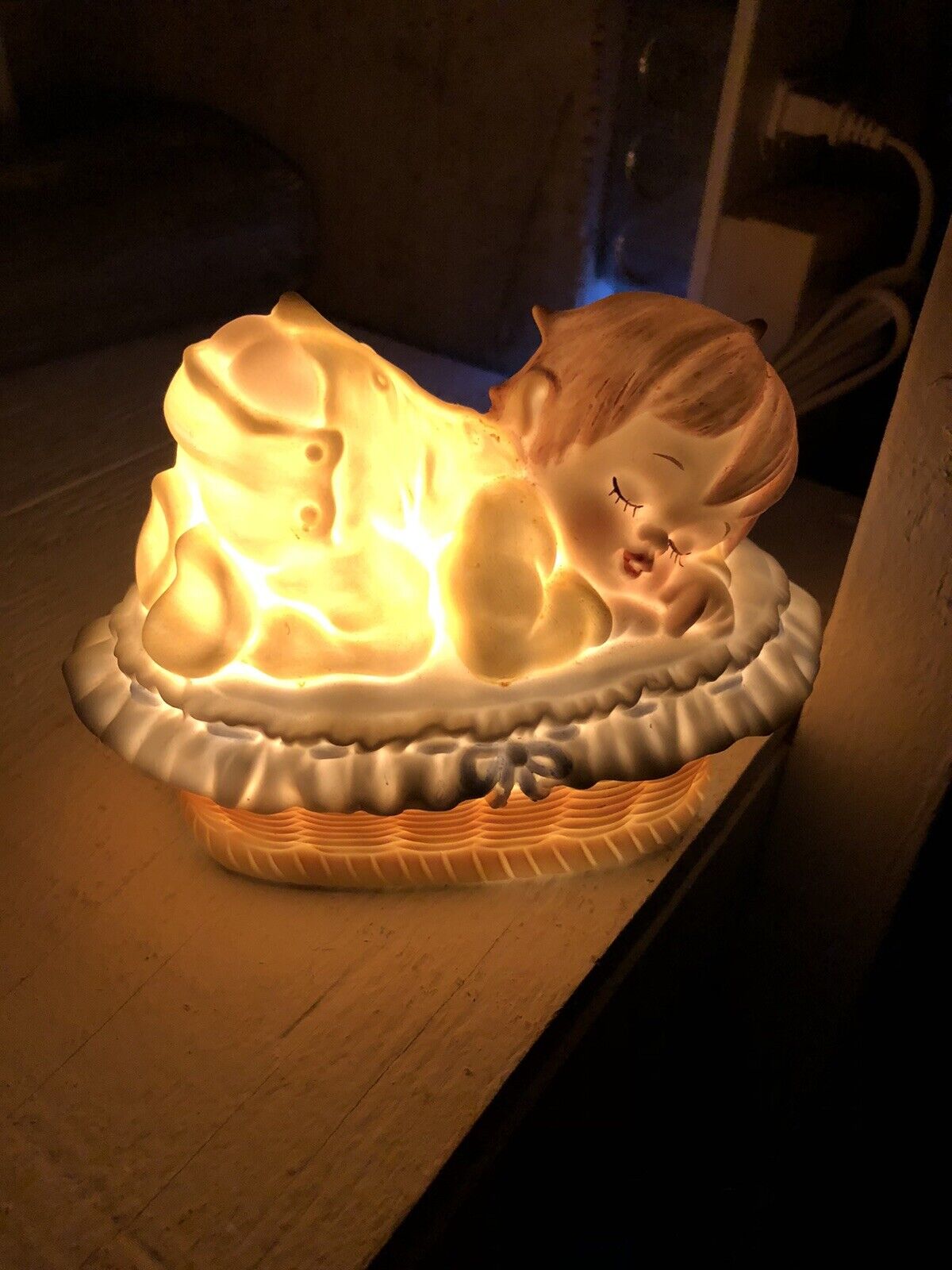 Vintage Lefton Sleeping Baby Night Light Hand painted Porcelain Working New Cord