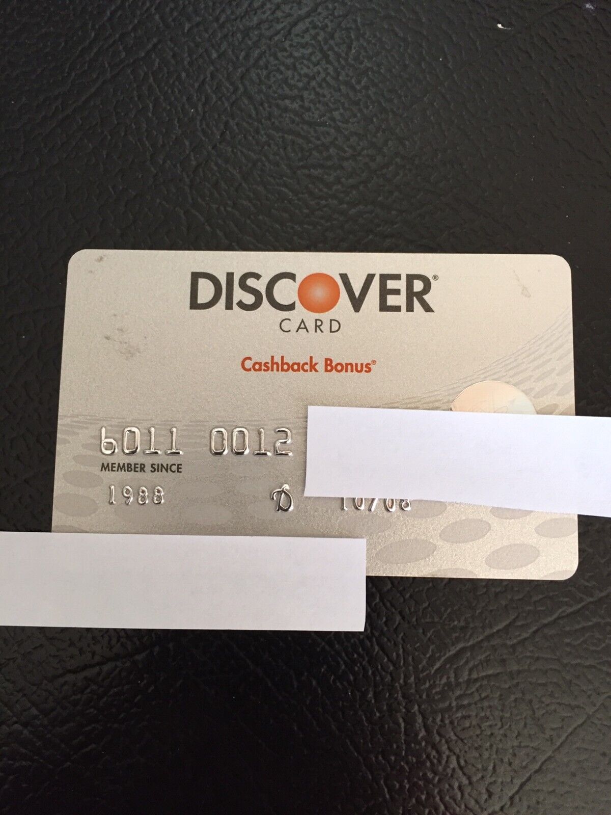 VINTAGE EXPIRED DISCOVER CREDIT CARD