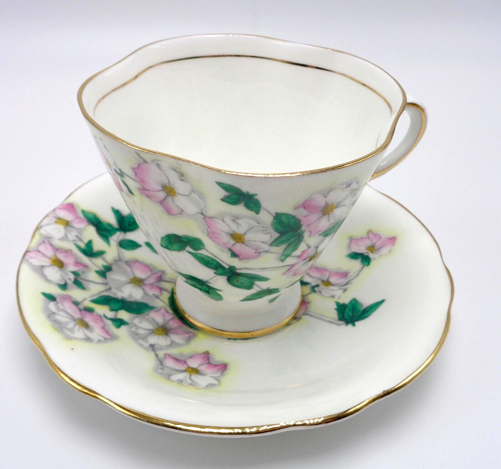 Clarence Teacup & Saucer England Floral Print Fine Bone China