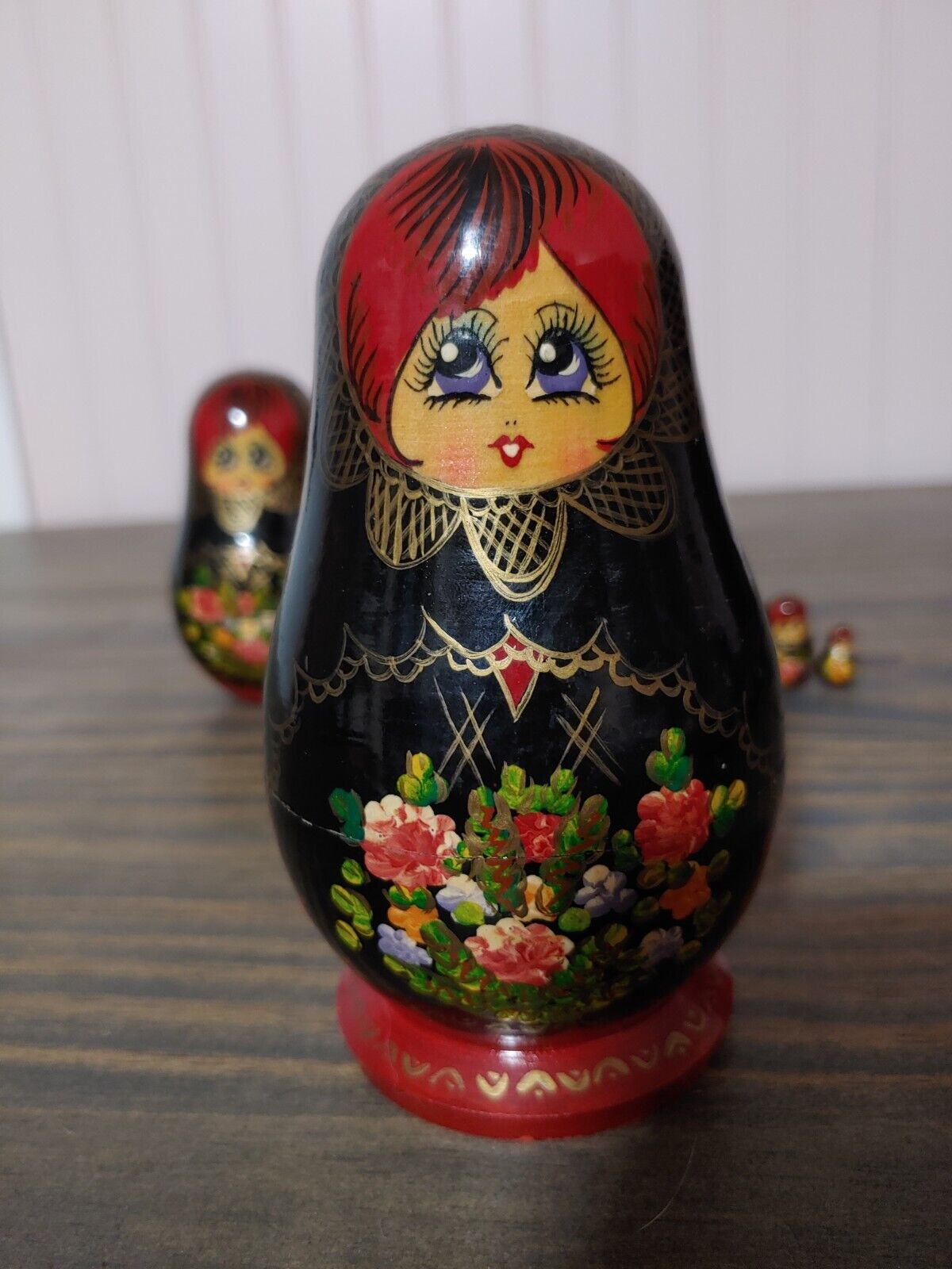 Vintage Russian Nesting Dolls 7 Pc