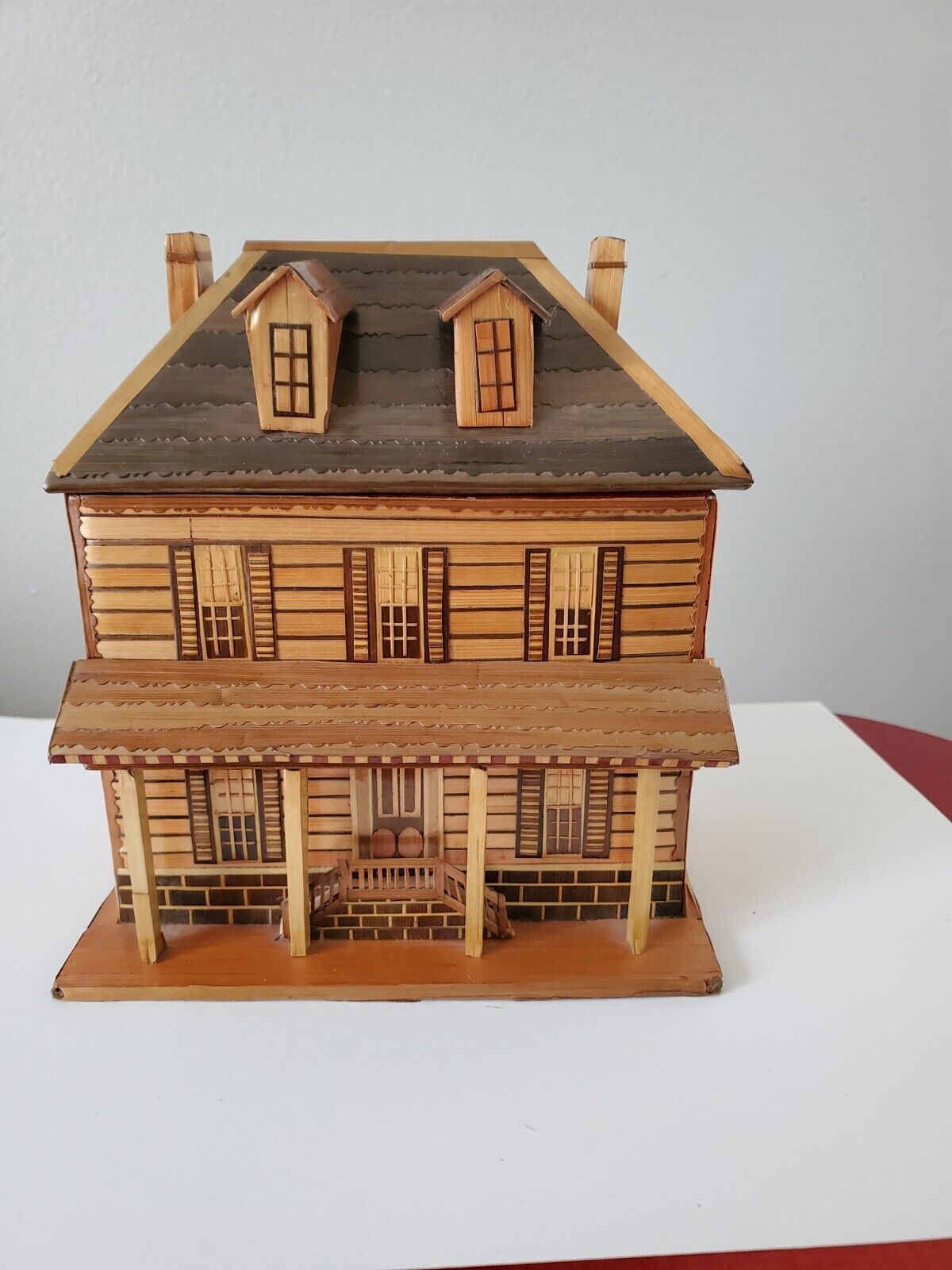 Vintage Victorian miniature wheatstalk trinket box house 