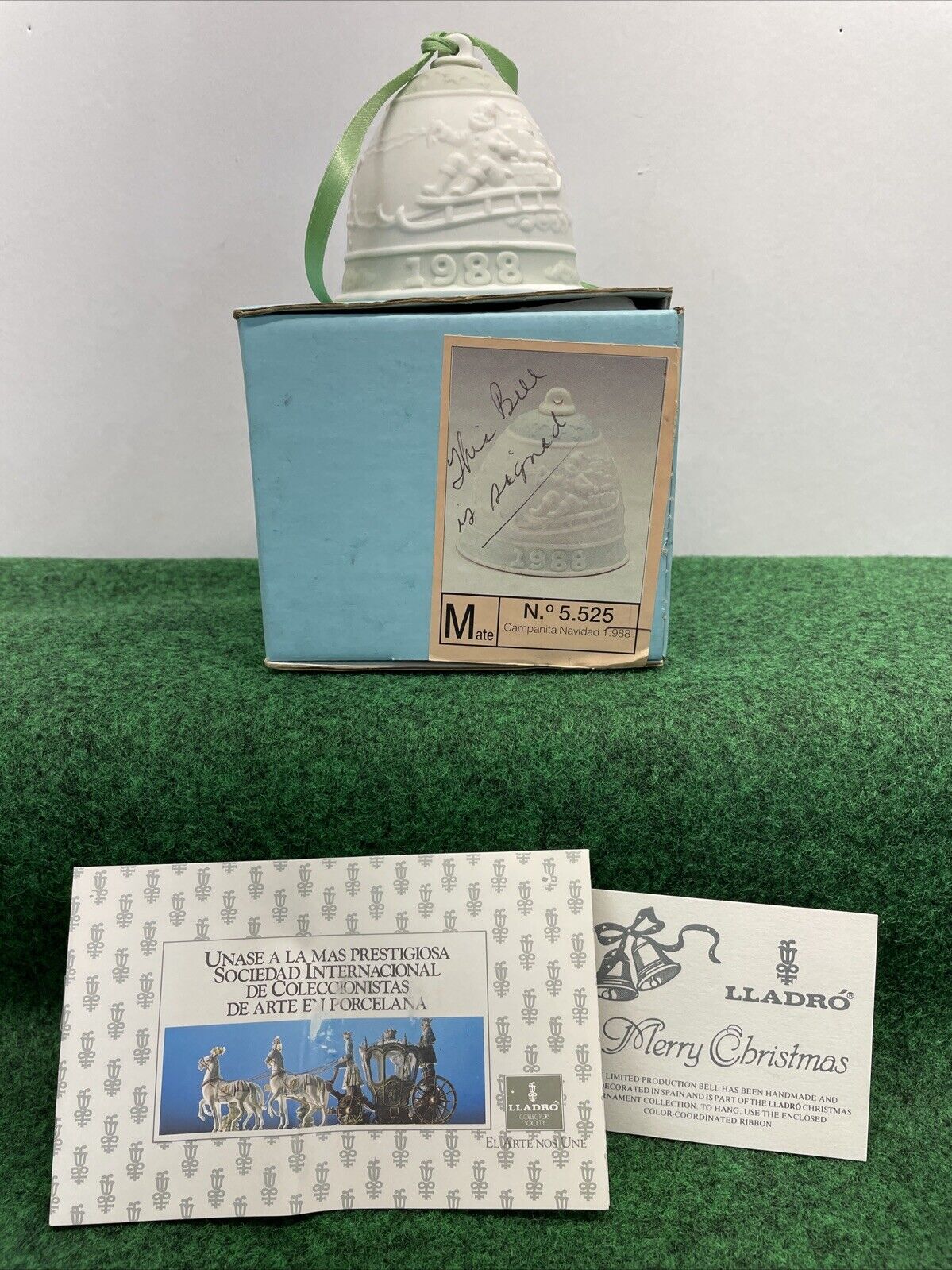 Signed Lladro #5525 1988 Porcelain Christmas Bell Original Box VTG Holiday