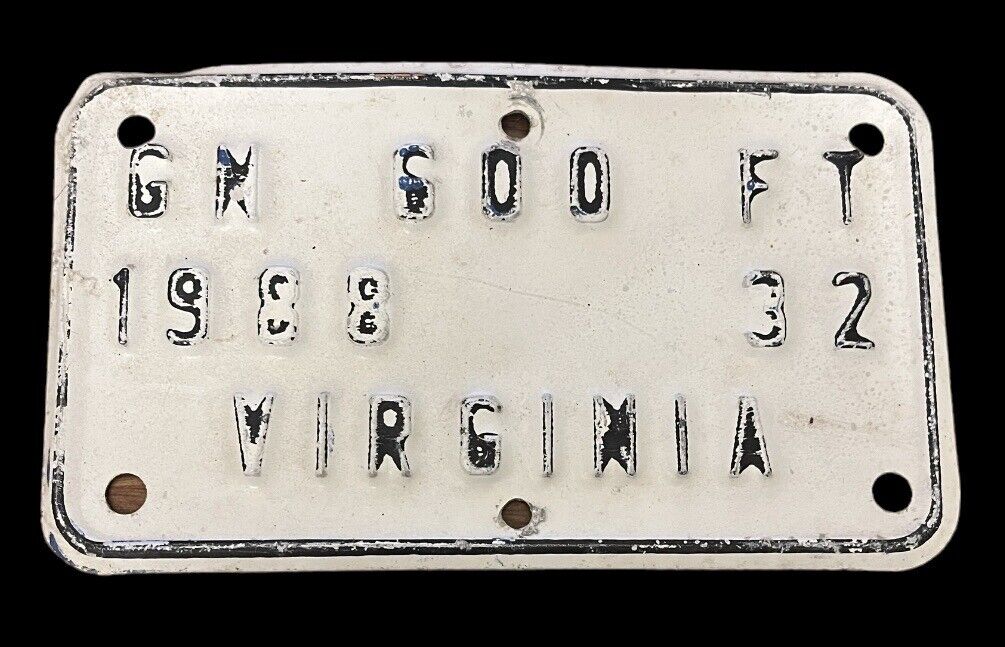 RARE GN GILL NET WATERMAN’S FISHING LICENSE PLATE 4x7 1988 - 32 VIRGINIA 600FT