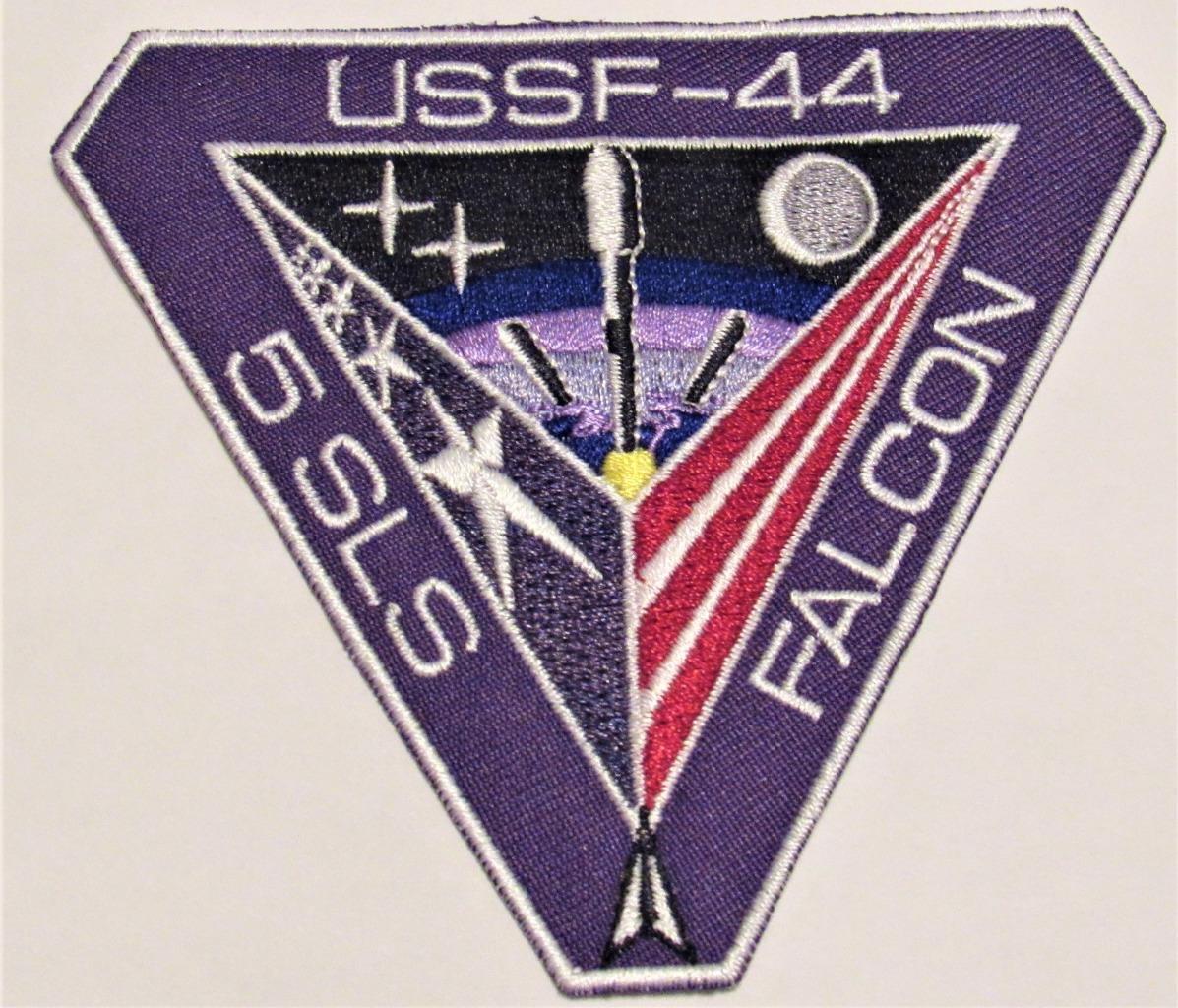 FALCON HEAVY 5 SLS USSF-44 ORIGINAL SPACE MISSION PATCH - CAPE LAUNCH TEAM