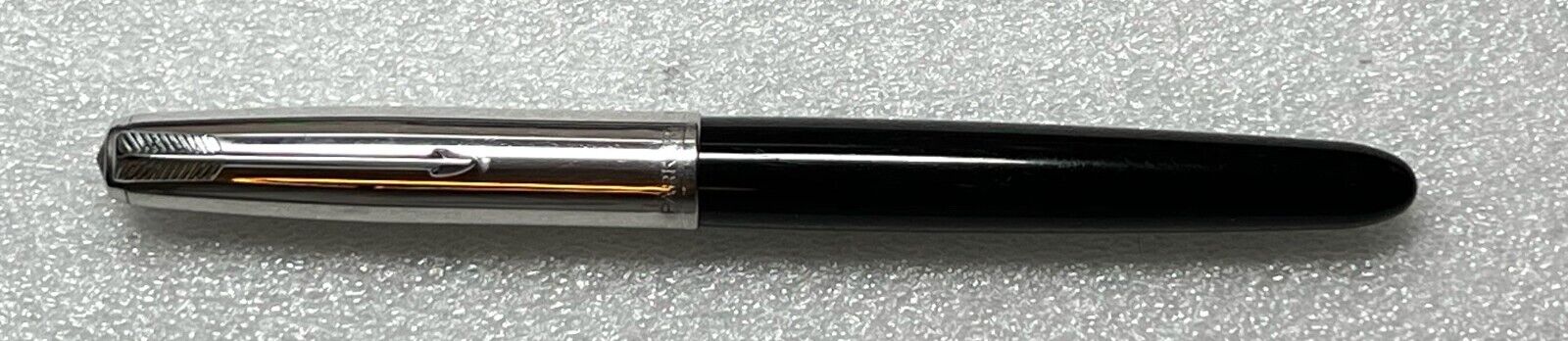 1950\'s Parker 51 Special black/chrome Aerometric fountain pen-works fine