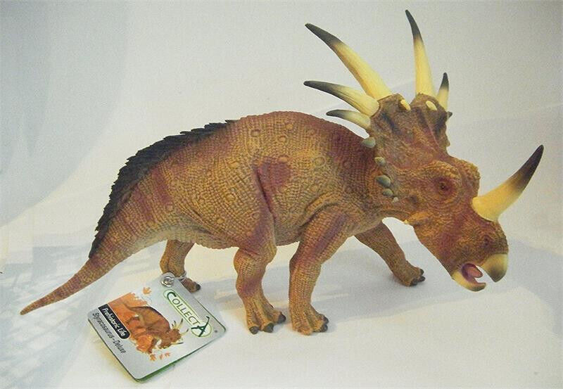 Breyer Collect A Deluxe Styracosaurus Dinosaur 1:40 Scale #88777