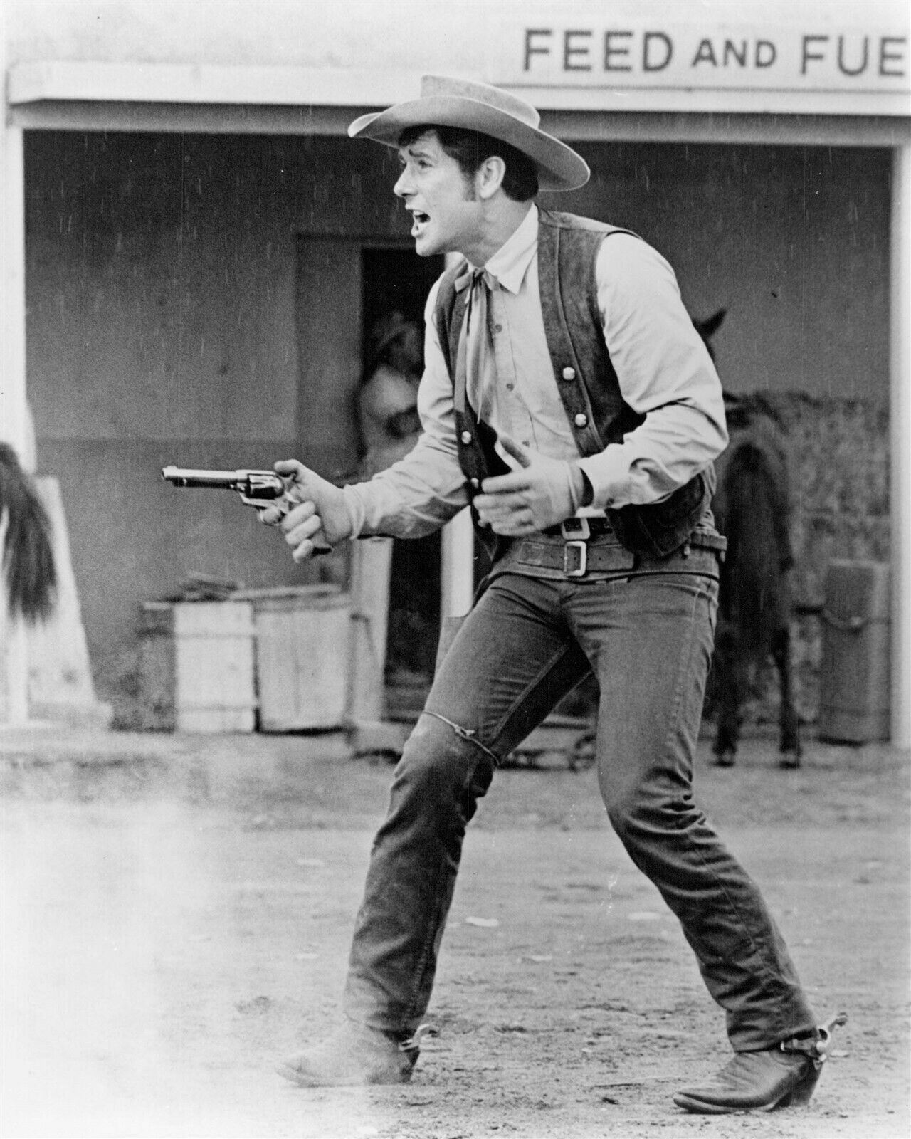 Robert Fuller in gunfight scene in western street movie unknown 16x20 poster