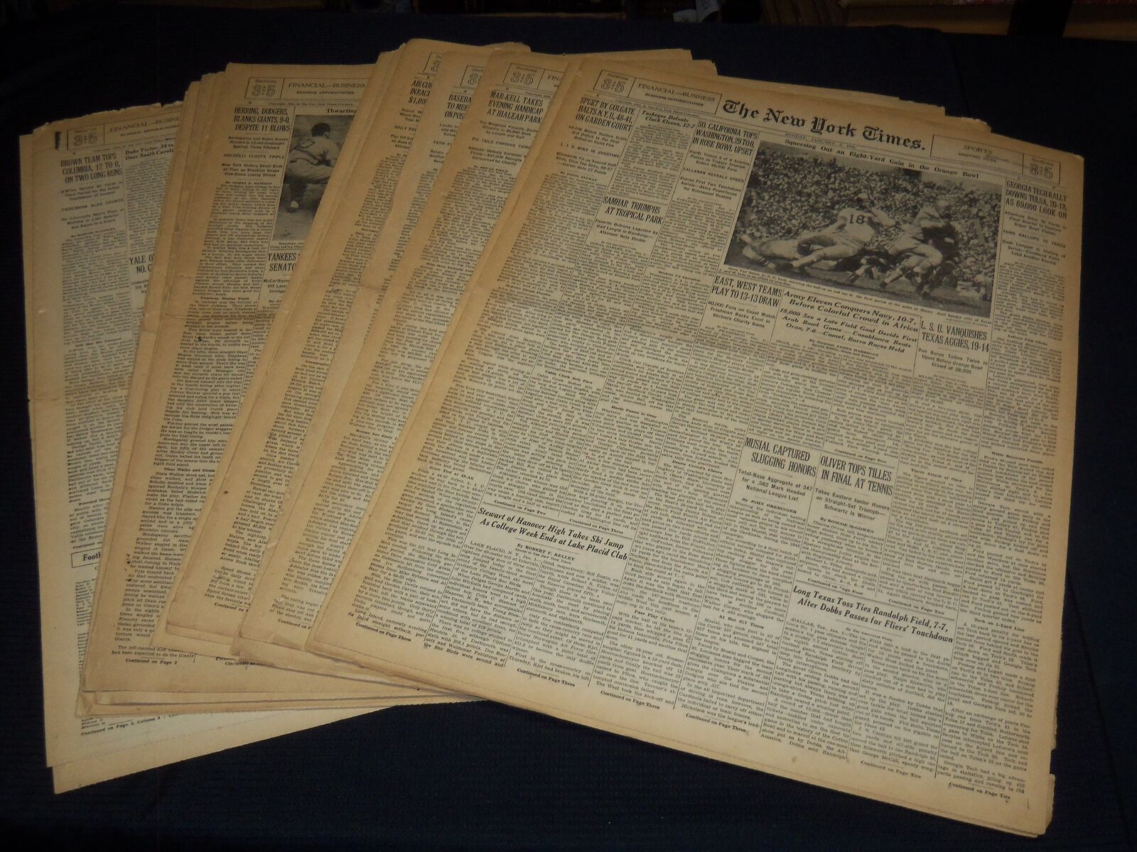 1944 NEW YORK TIMES SUNDAY SPORTS SECTION LOT OF 16 - WORLD SERIES - NTL 60