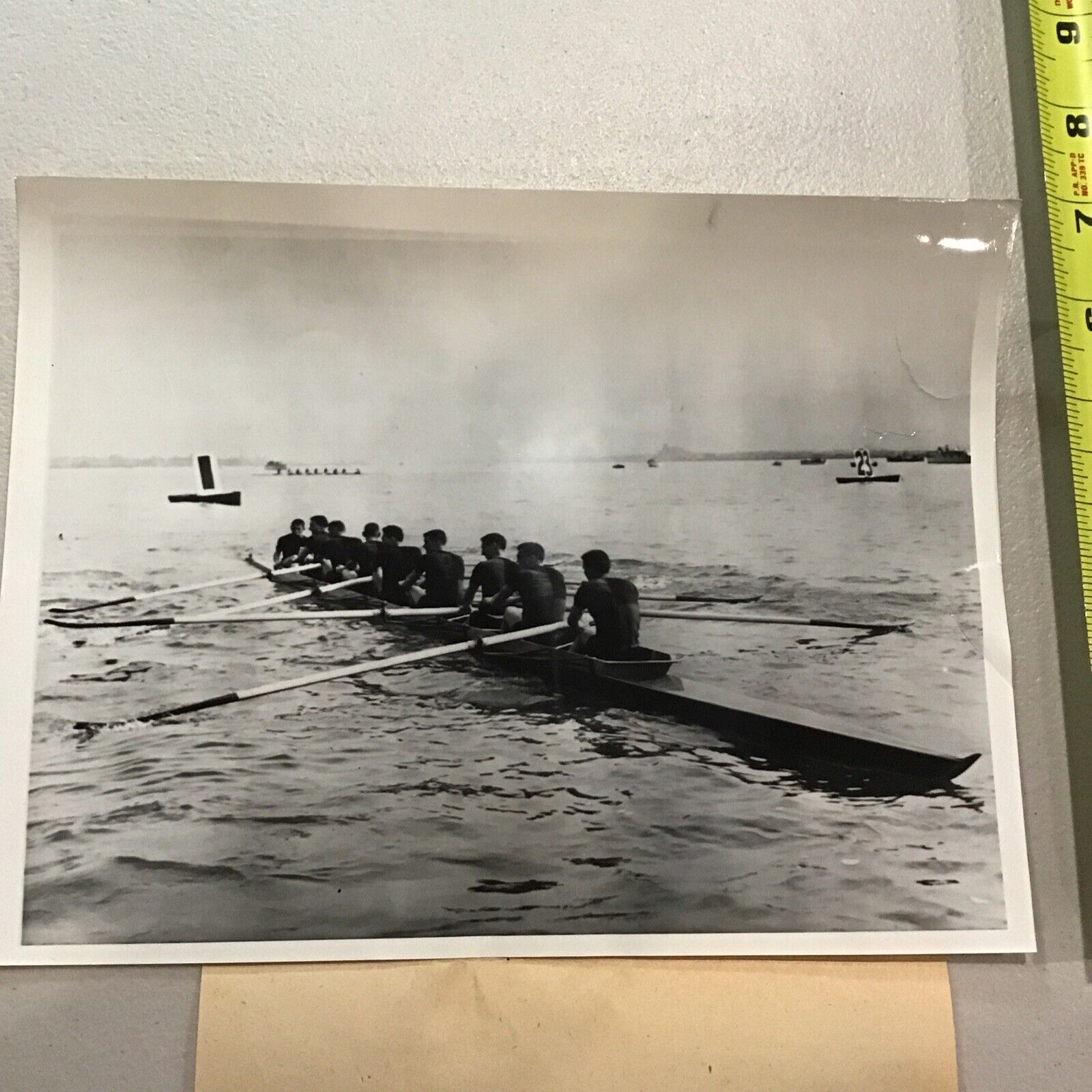 1955 University Pennsylvania Varsity Crew Rowing Potomac River Press Photo