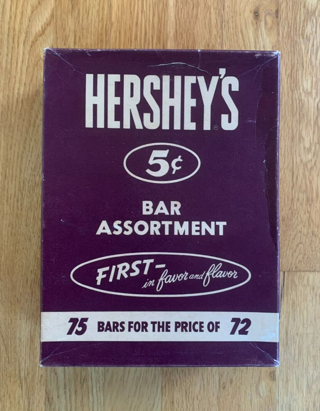 Vintage Empty Hershey's Chocolate Candy Assortment Box, Item No 204, 75 Bars