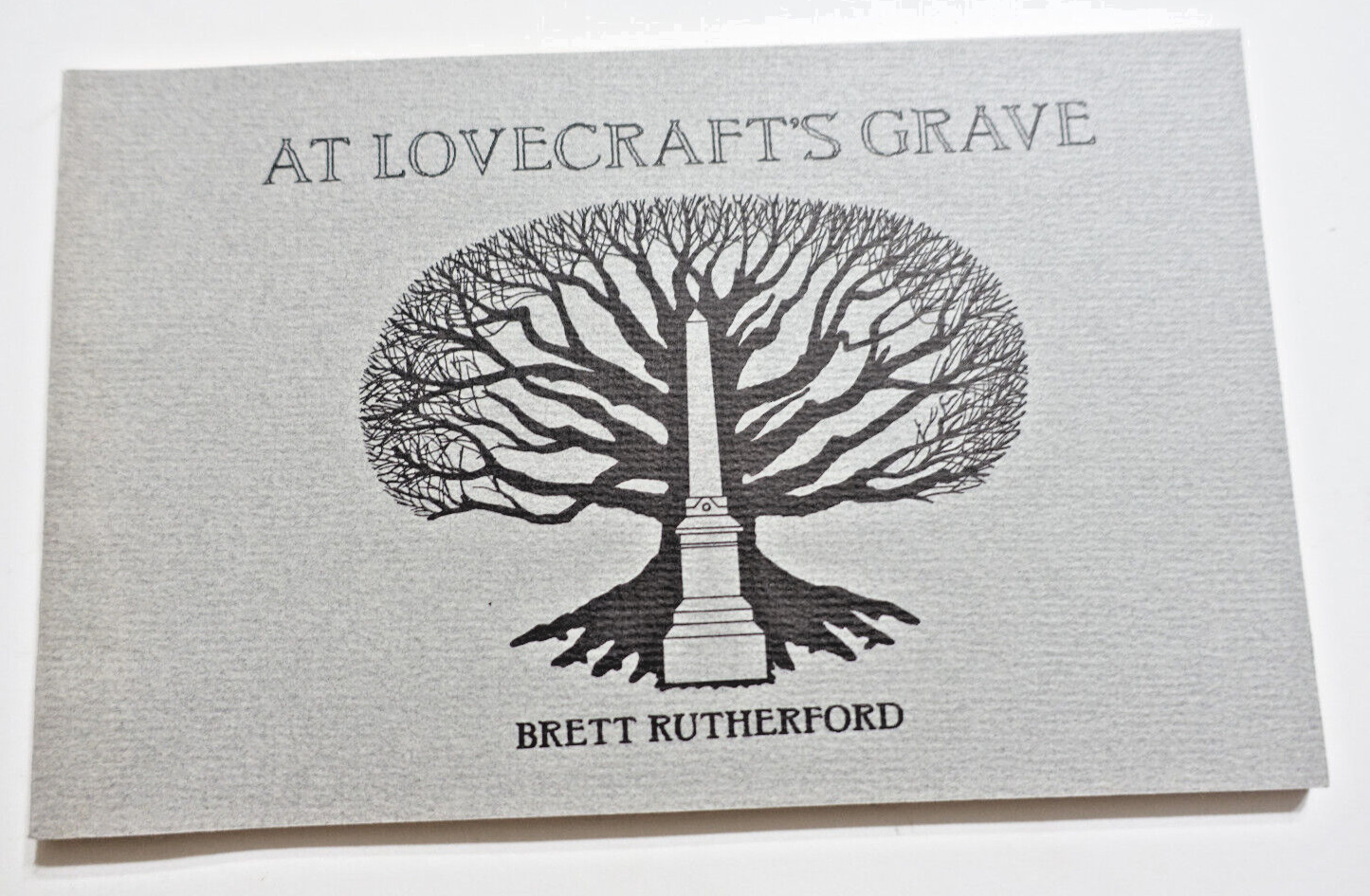 AT LOVECRAFT\'S GRAVE - Brett Rutherford, Poet\'s Press 1988,Rare SB,64pp. H.P.L.