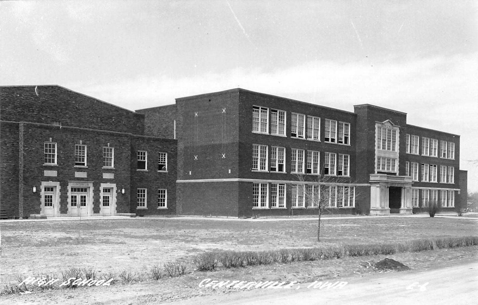 Centerville Iowa~Senior High School~Close Up~1947 Real Photo Postcard~RPPC