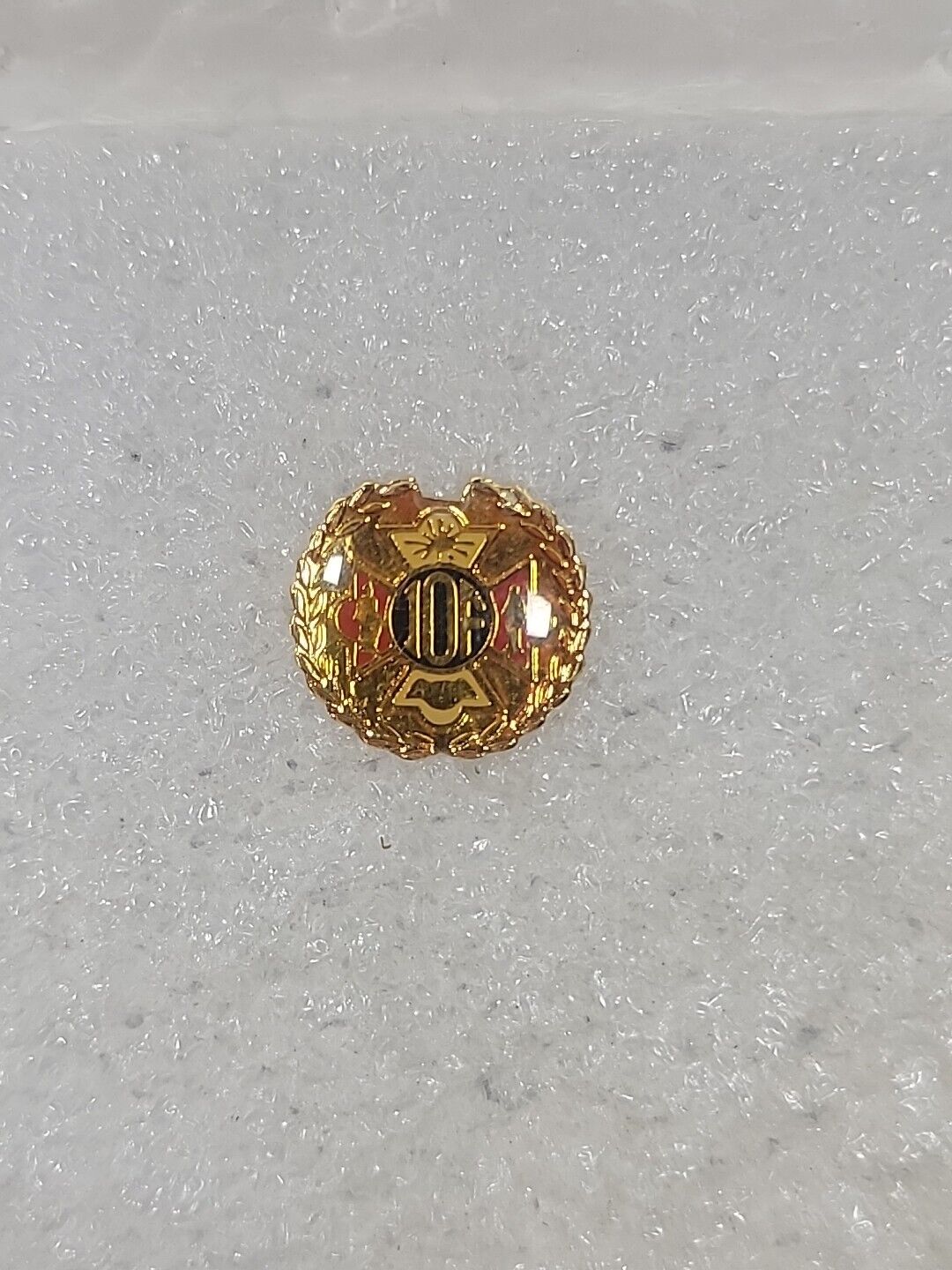 Vintage Independent Order of Foresters IOF Enamel Lapel Pin Gold Toned