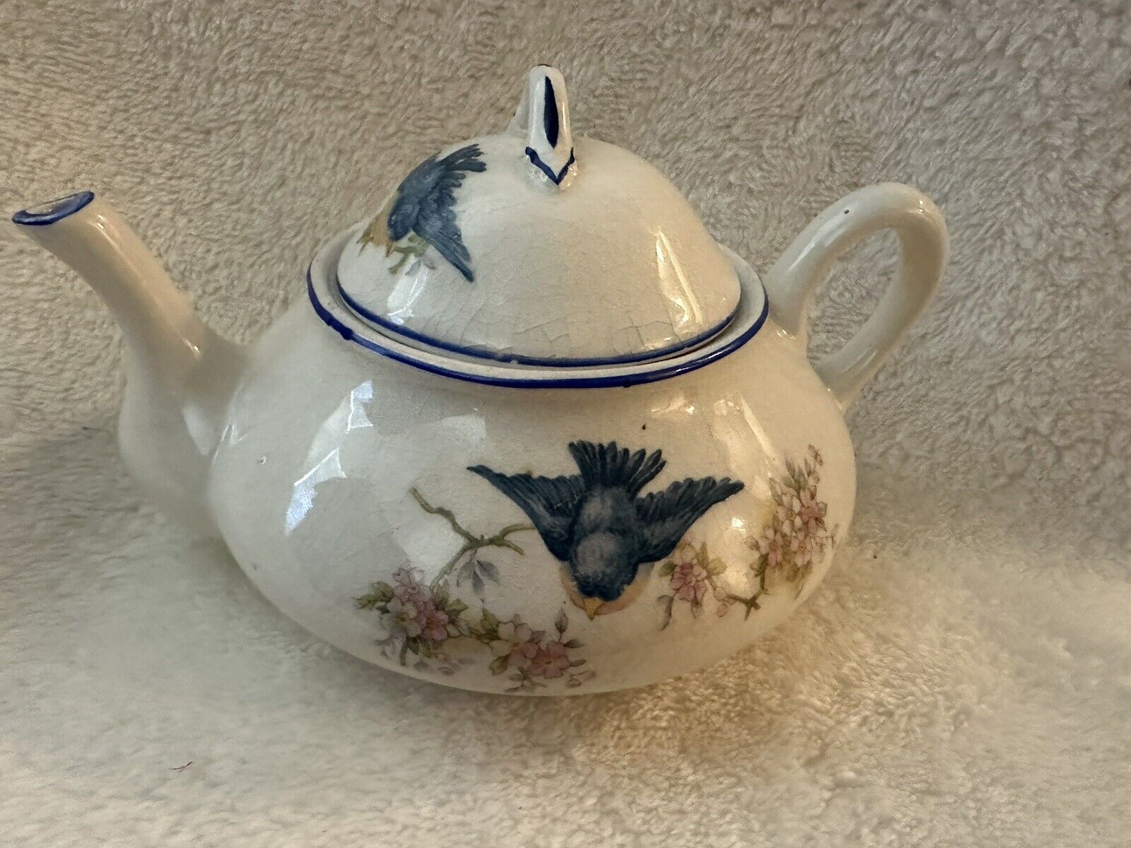 Ceramic White w/Blue Bird of  Happiness Tea Pot - Lovely & Classic