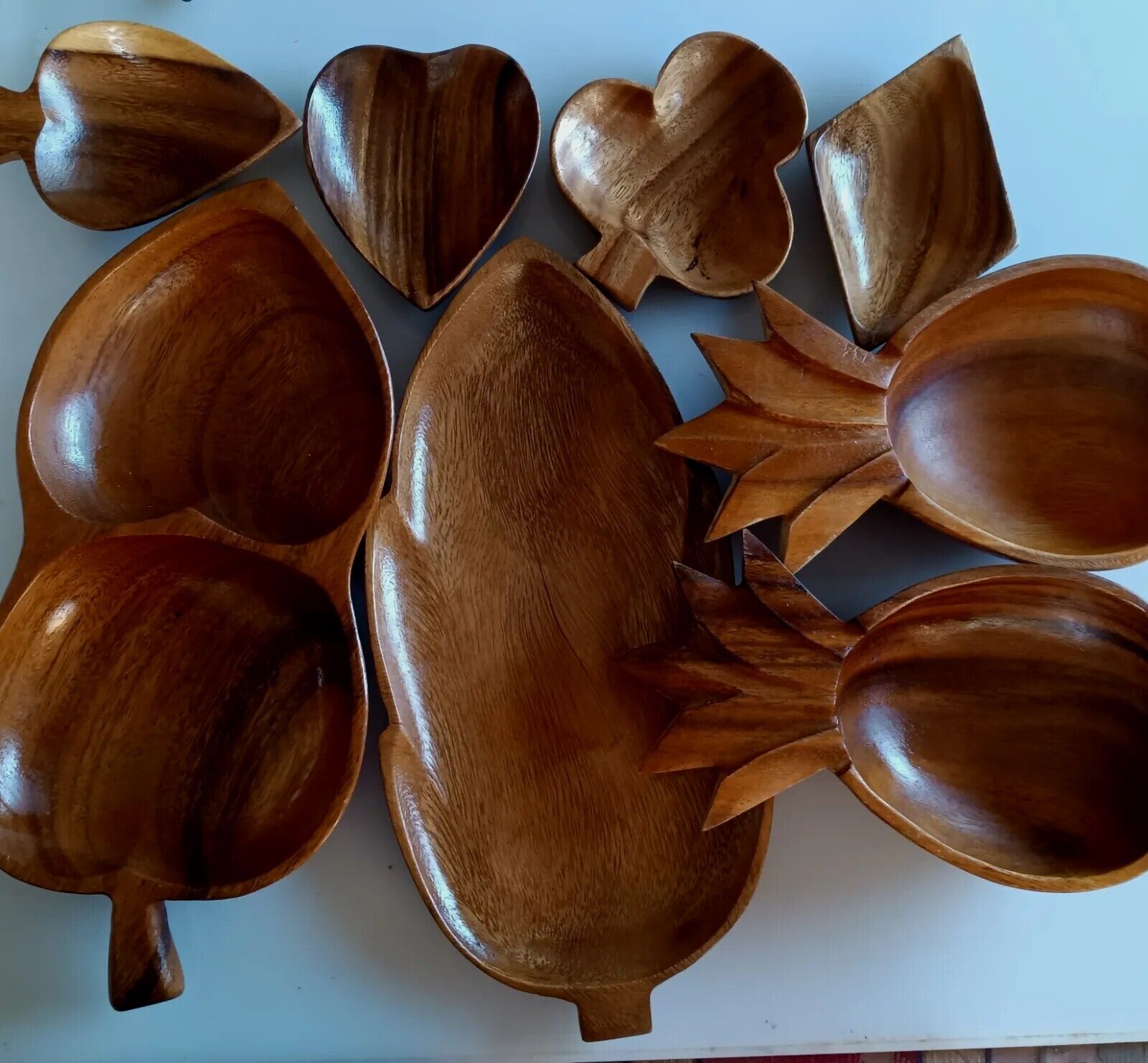 Vintage Leilani Wooden Serving Bowls Handcrafted Monkey Pod. 8 Pieces.