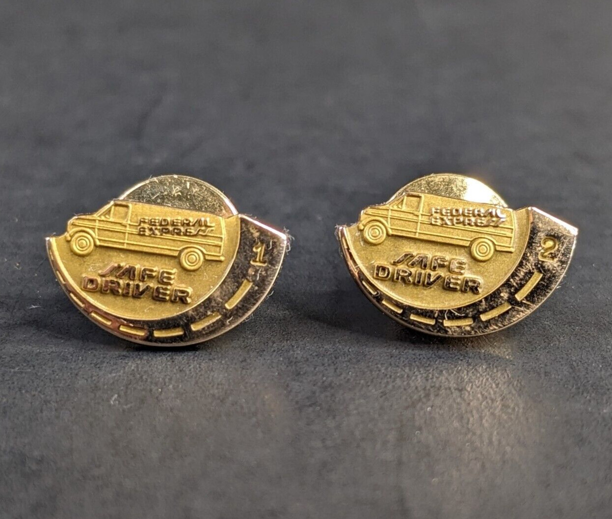 2x Federal Express Safe Driver Gold Pin 1 & 2 Years 1990s Vintage FedEx