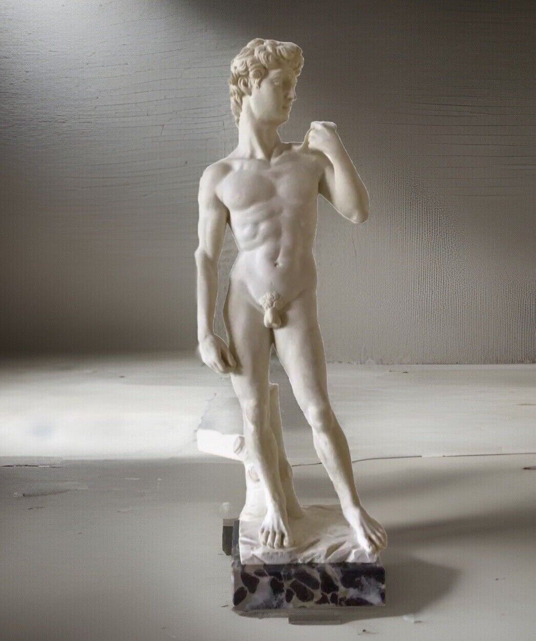 DAVID ~ Michelangelo ~ Roman Statue ( 12” ) ~ Marble Base ~ G. Ruggeri ~ Italy