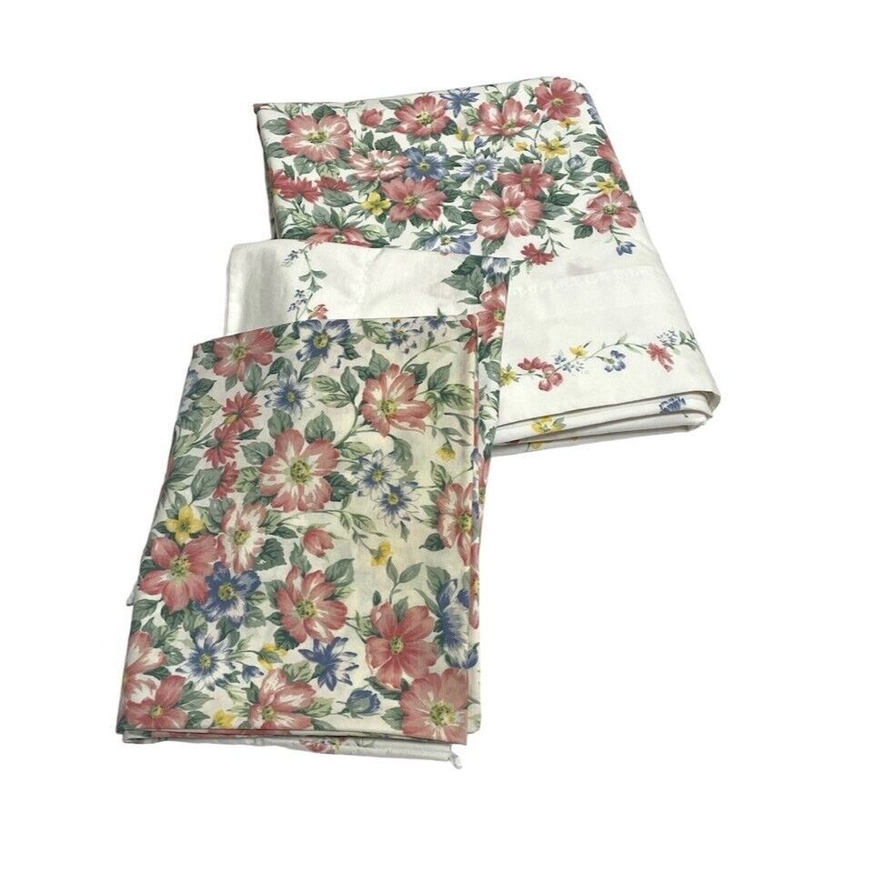 Gorgeous Vintage Floral Full Size Flat Sheet 2 Pillowcases