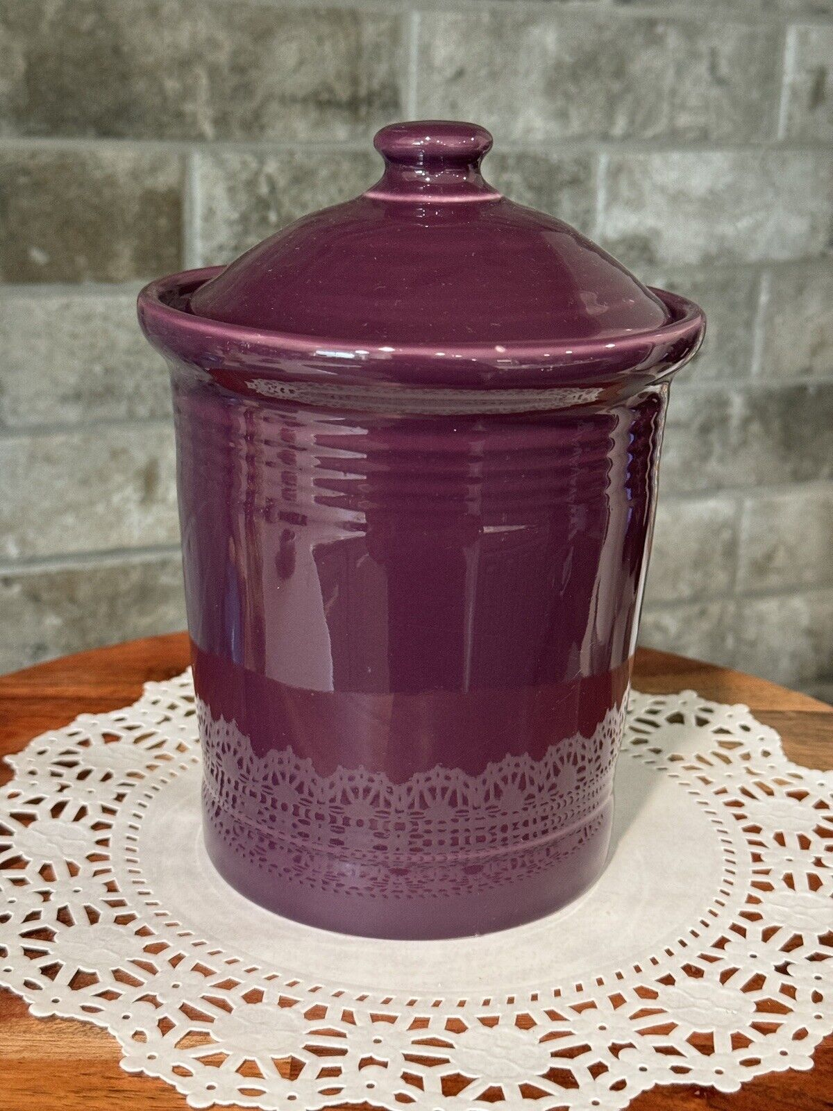 Small Heather FIESTAWARE HLC Canister Fiesta Purple RETIRED 7” tall USA