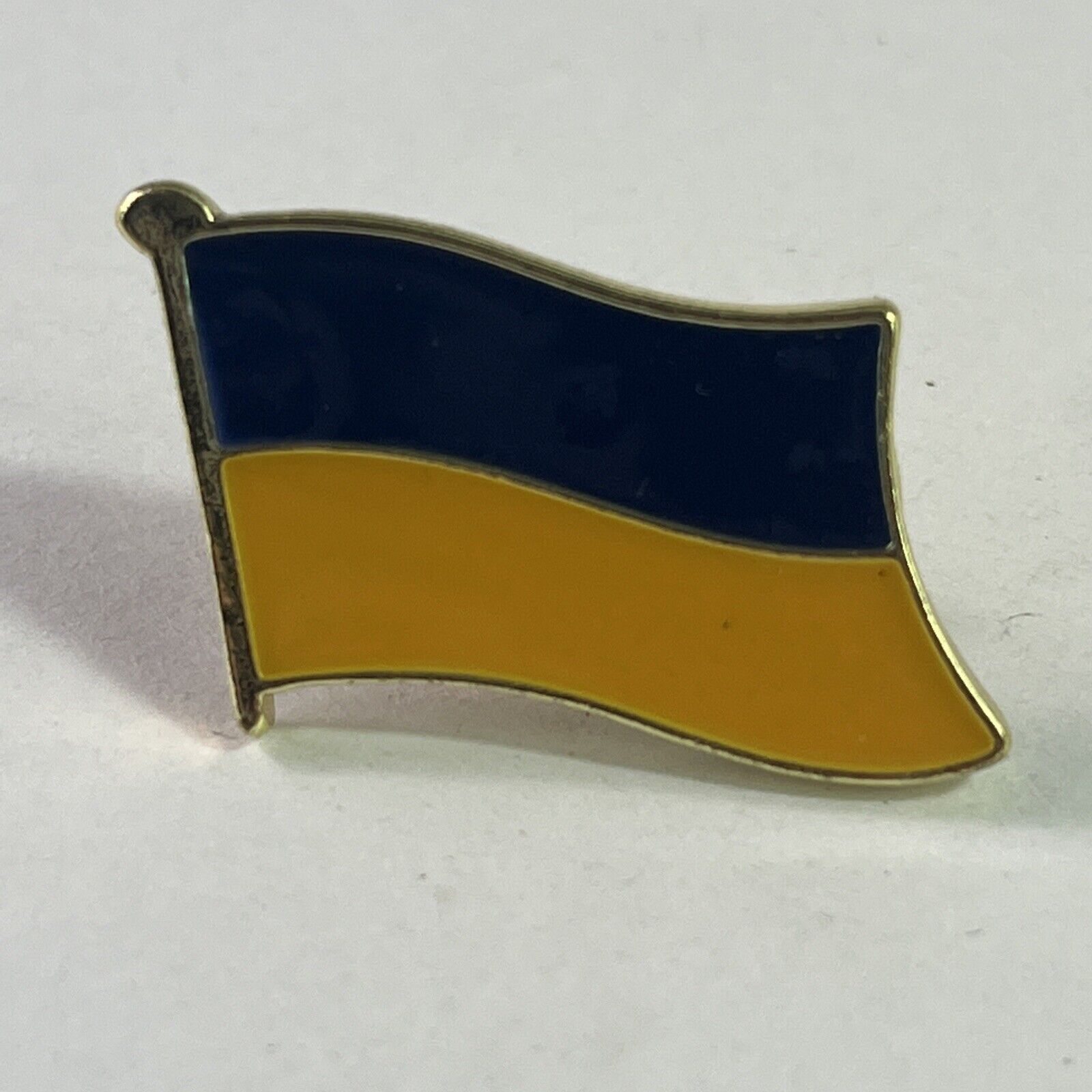 Ukraine Country Patriotic Flag Lapel Pin