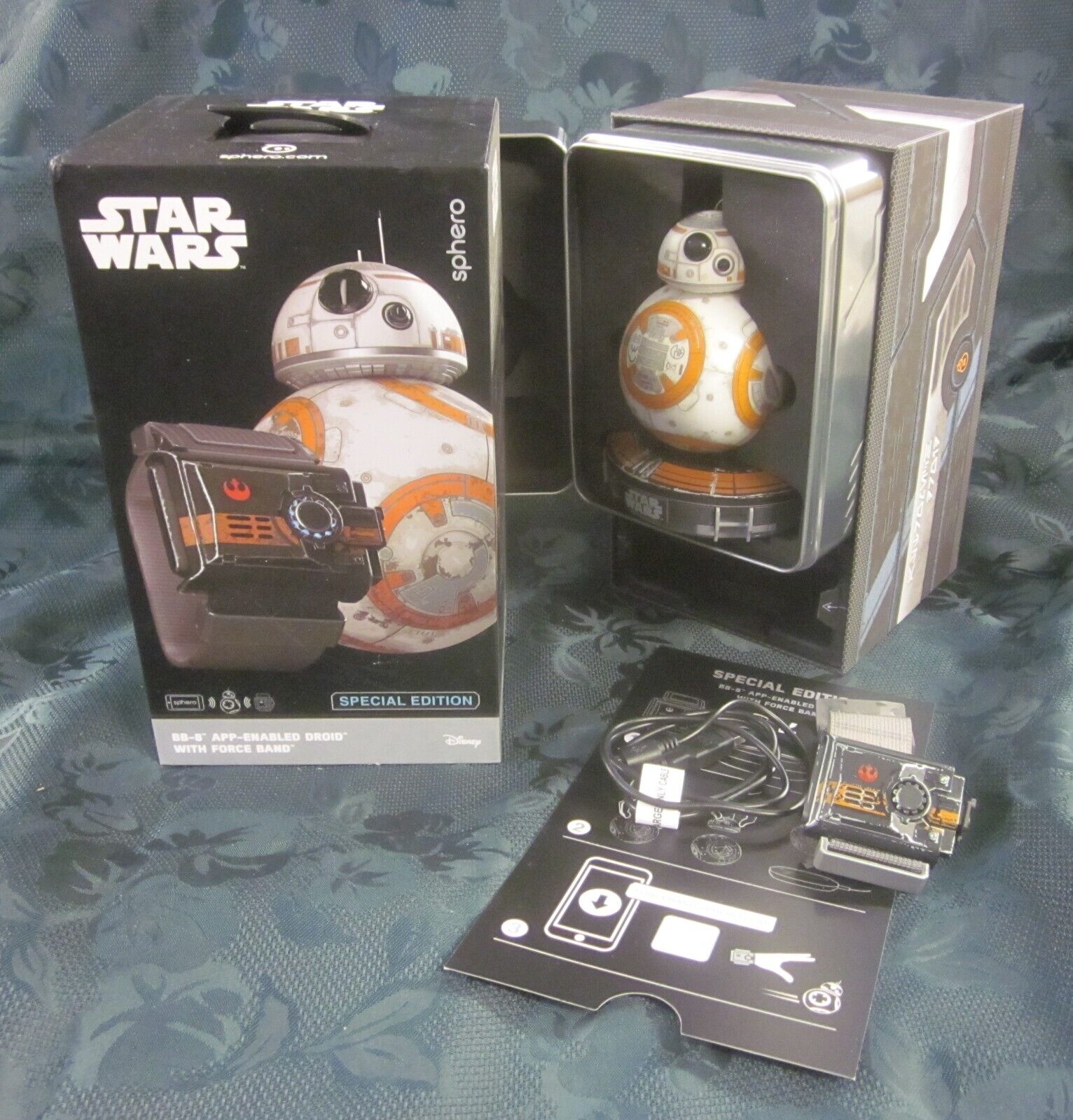 Sphero R001SUS Special Edition App-Enabled Star Wars Battle Worn with Force Band