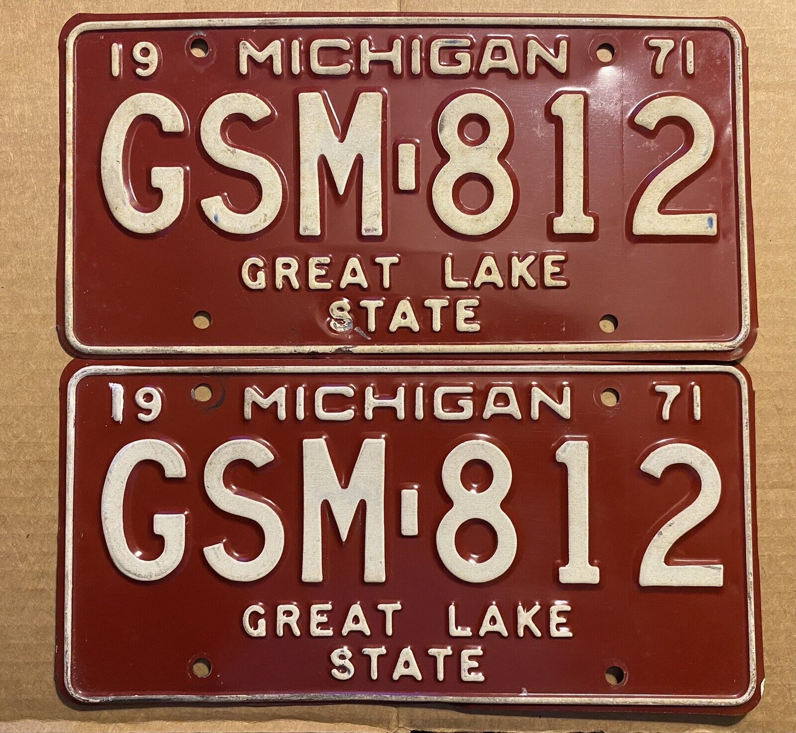 1971 Michigan license plates - original pair