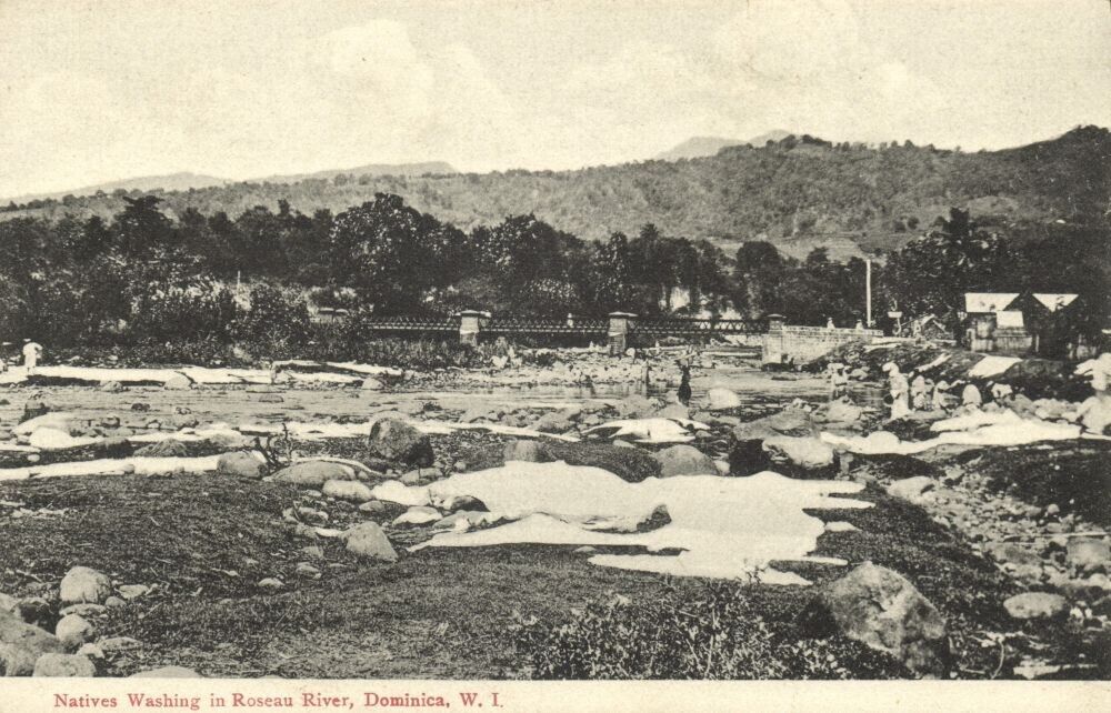 dominica, W.I., ROSEAU, Natives Washing in River (1910s) Postcard