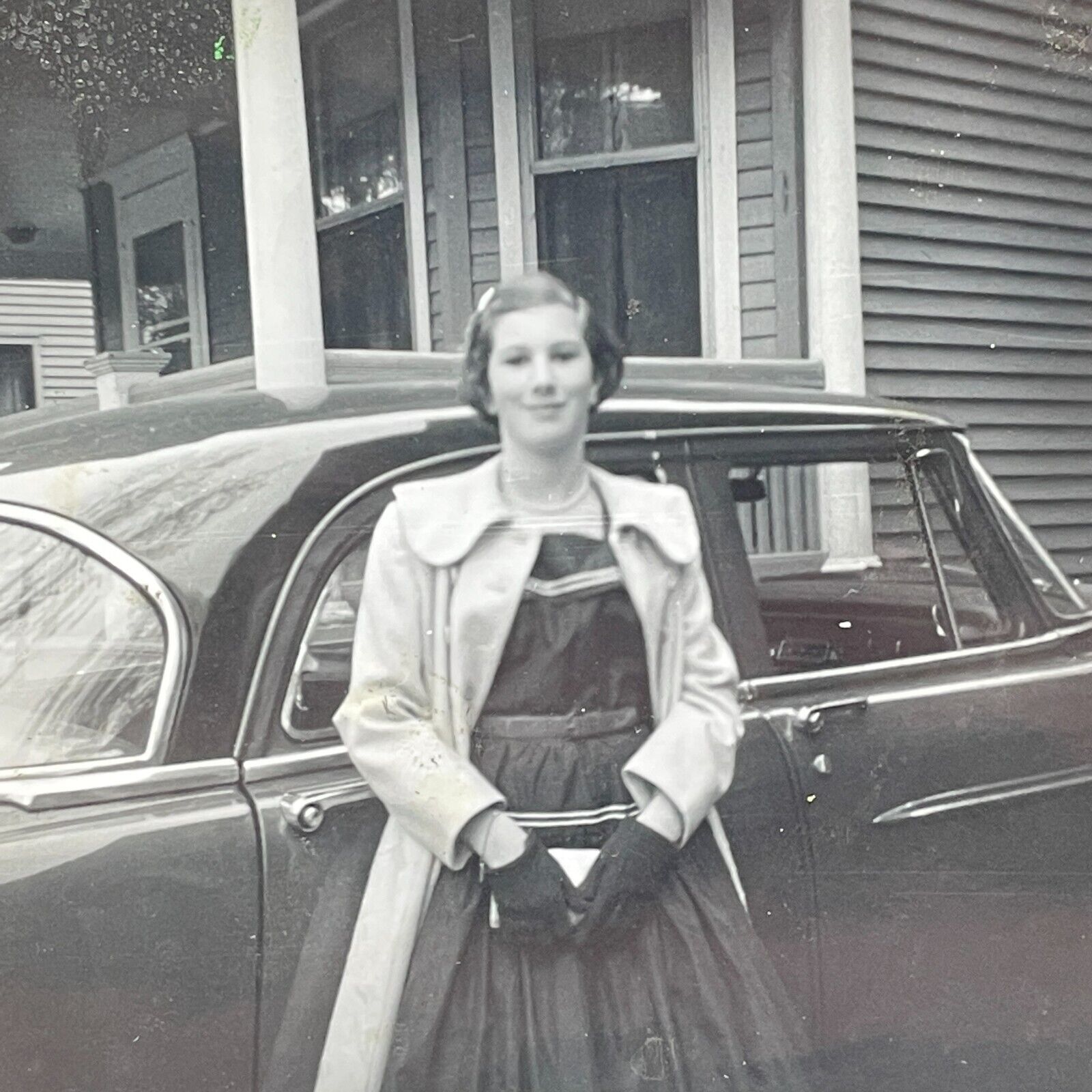 ND Photograph 1956 Lovely Pretty Beautiful Woman Posing With Old Car
